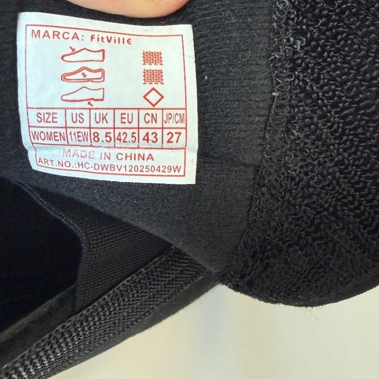 FitVille Womens 11EW Comfort Recovery Slippers Wide Diabetic Boots Black Adjust