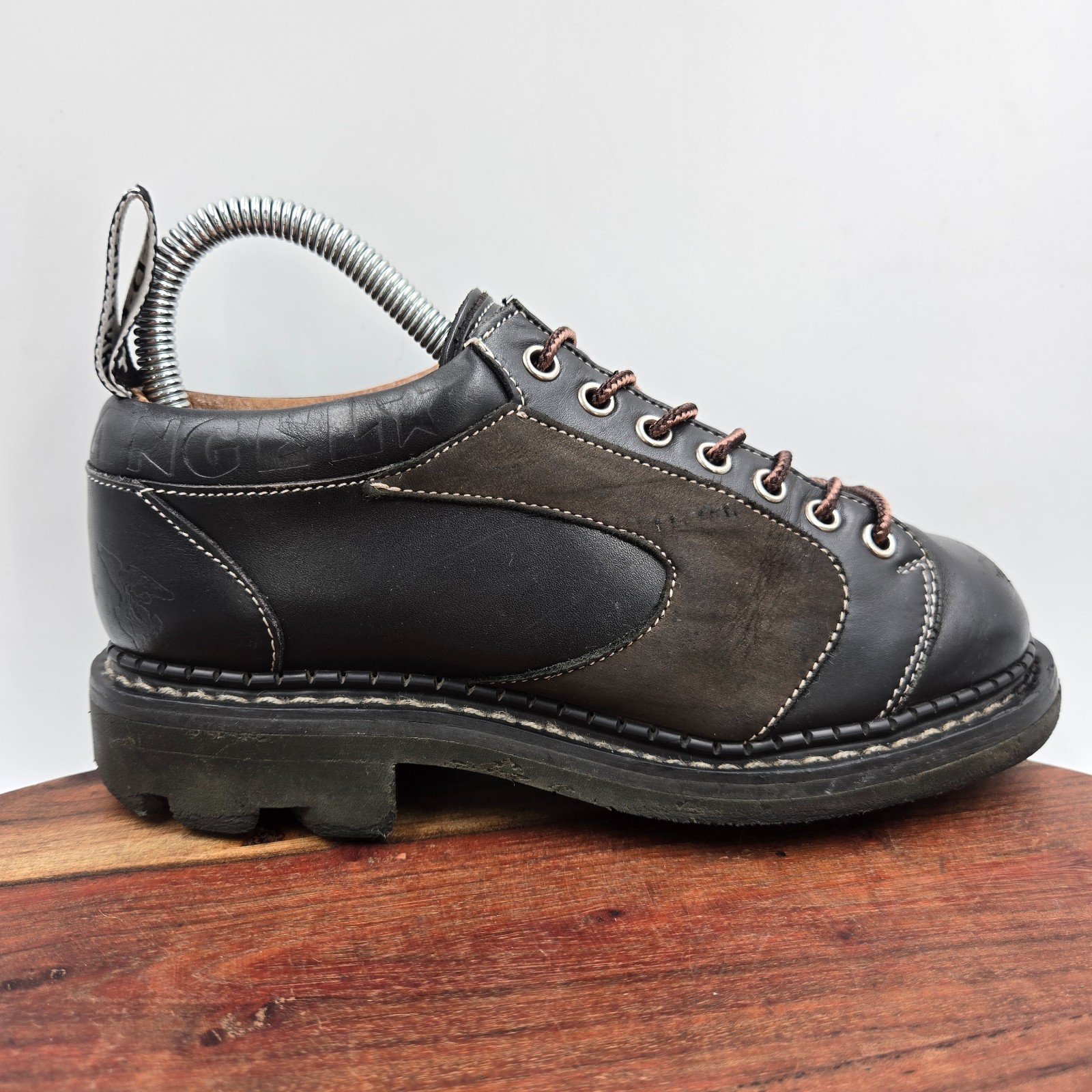 John Fluevog VTG Angels Shoes Women’s 4 UK / 6.5 US Black Leather Y2K Derby