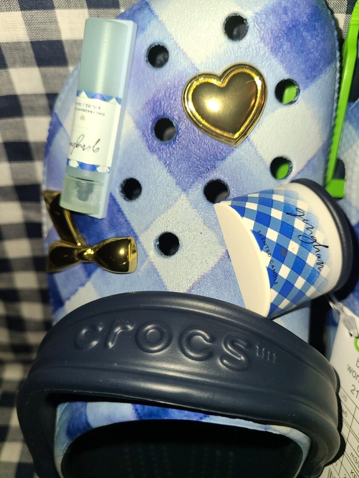Gingham CROCS LTD ED SCENTED JIBBITZ m4/w6 Bath & Body Works
