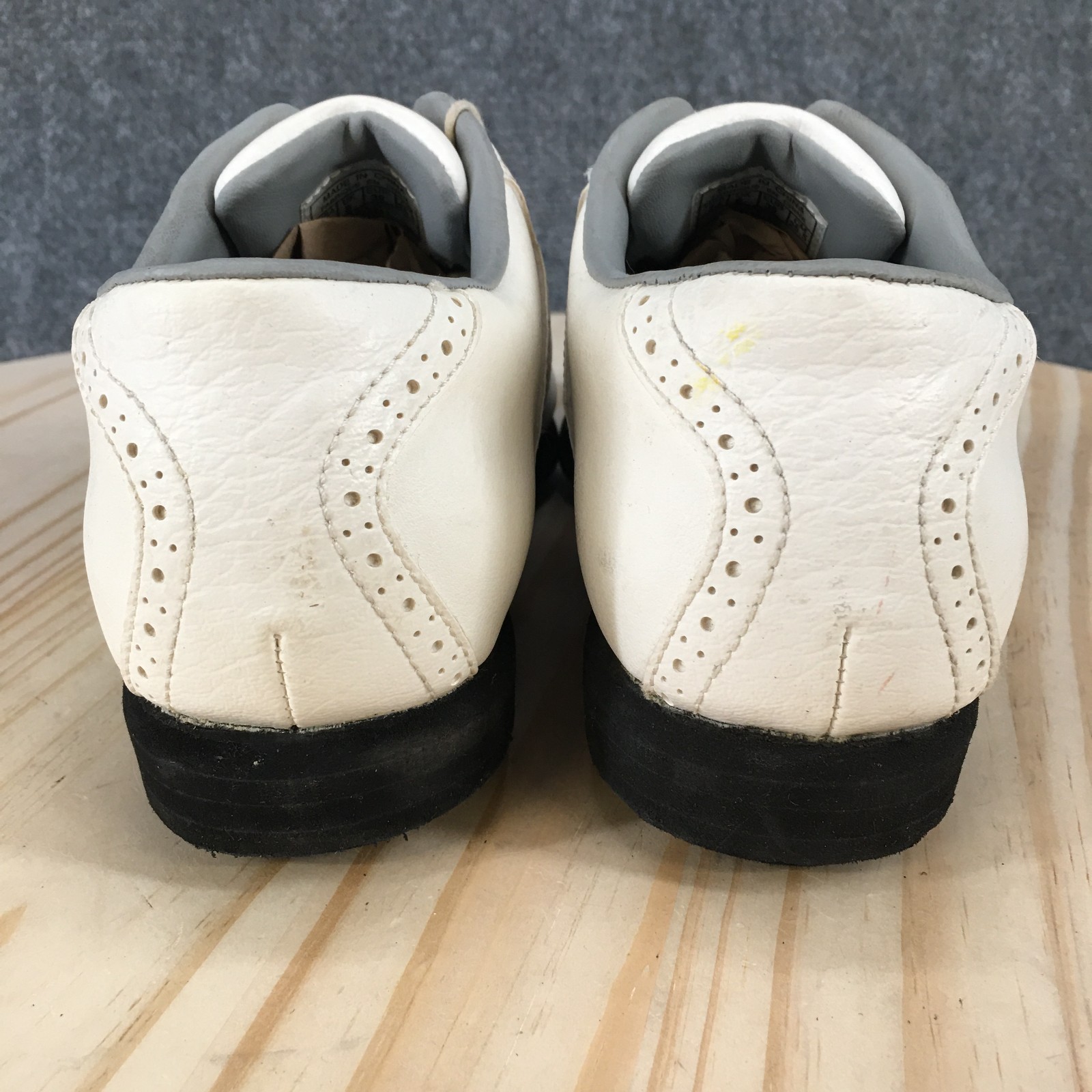 Reebok Golf Shoes Womens 8.5 Classic Lace Up Brogues Oxford Cleats White Leather