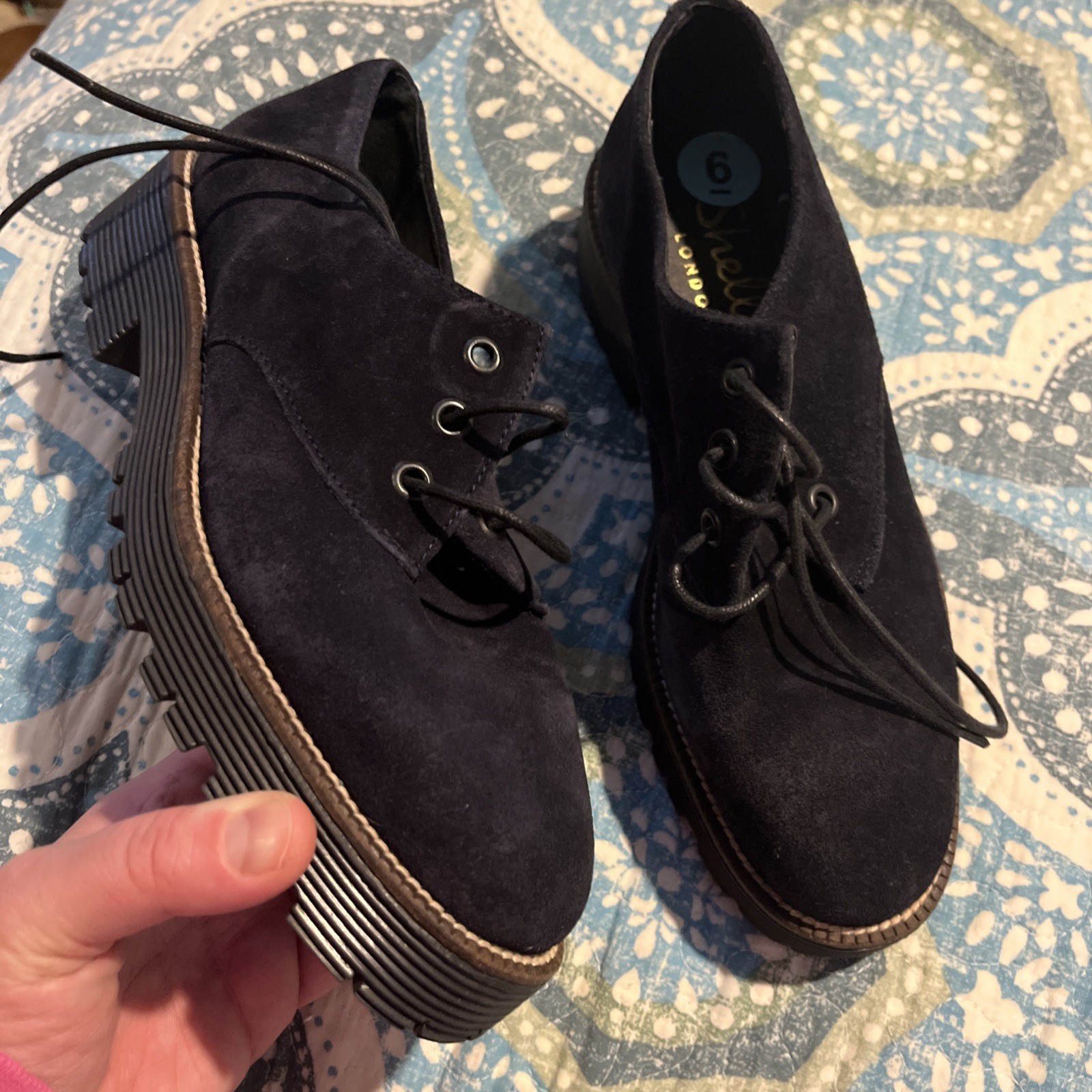 Shellys London Woman’s Platform Shoes Size US6 Brand New No Box