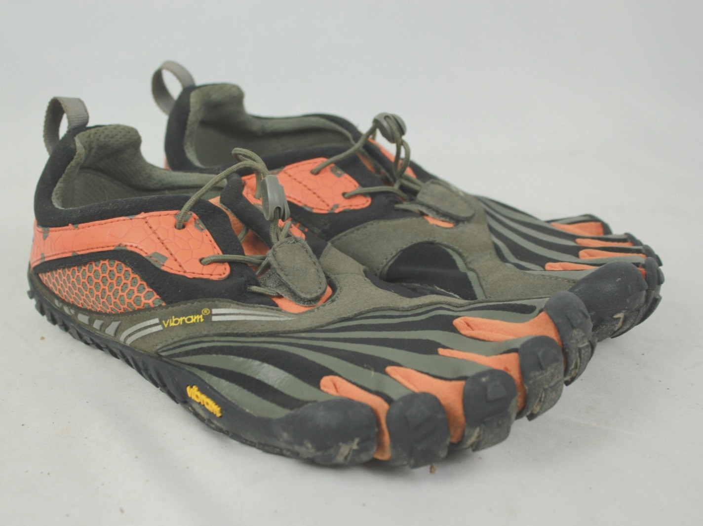 VIBRAM FIVE FINGERS SALMON WATER SHOES SANDALS SIZE 40 VGC!