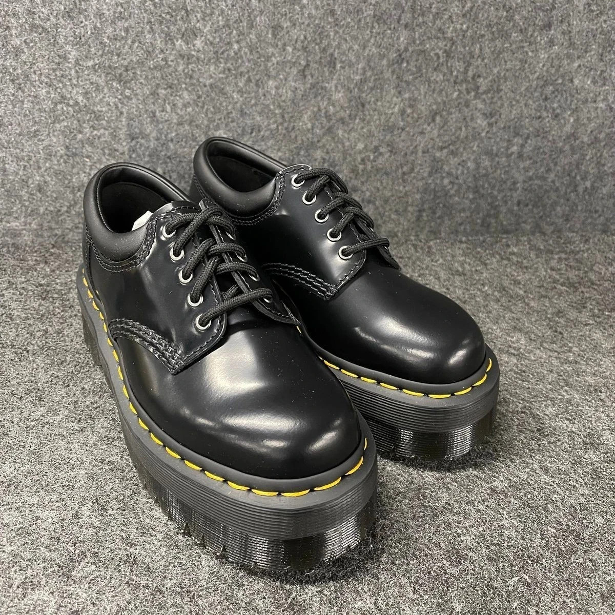 DR. MARTENS 8053 Leather Platform Casual Shoes Women’s Size 5 Black