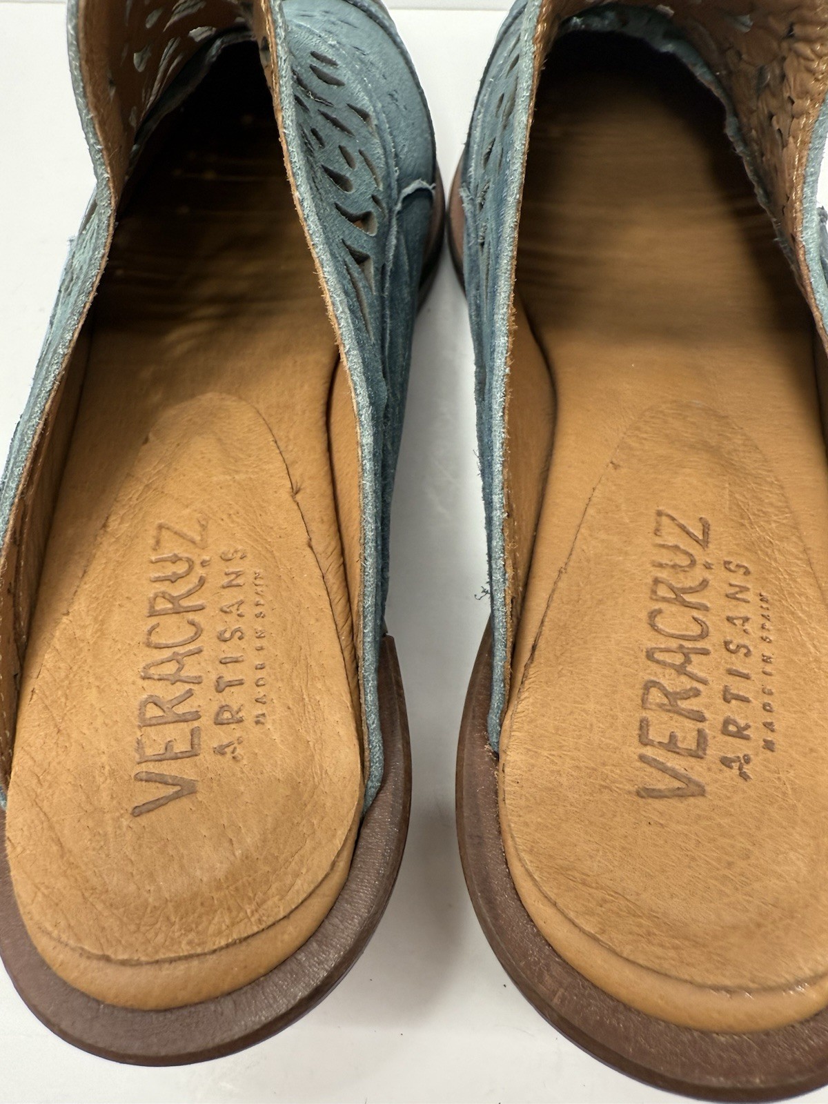Sundance Catalog Veracruz Floral Krevo Mules Laser Cut Navy Blue Teal Size 37 7