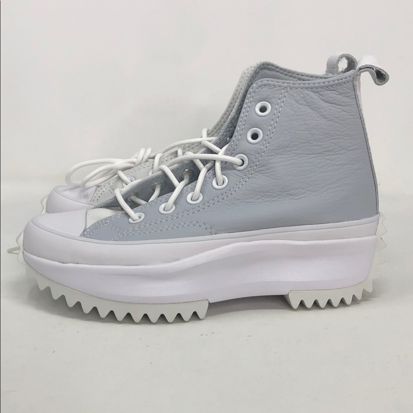 Converse Run Star Hike Hike White Moon Bathe Unisex Hiking Sneakers – Size 5
