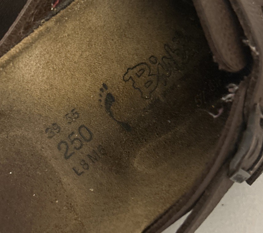 Birkenstock Birki’s Brown Leather Slip On Clog Mules 250 39, US Size L8 M6
