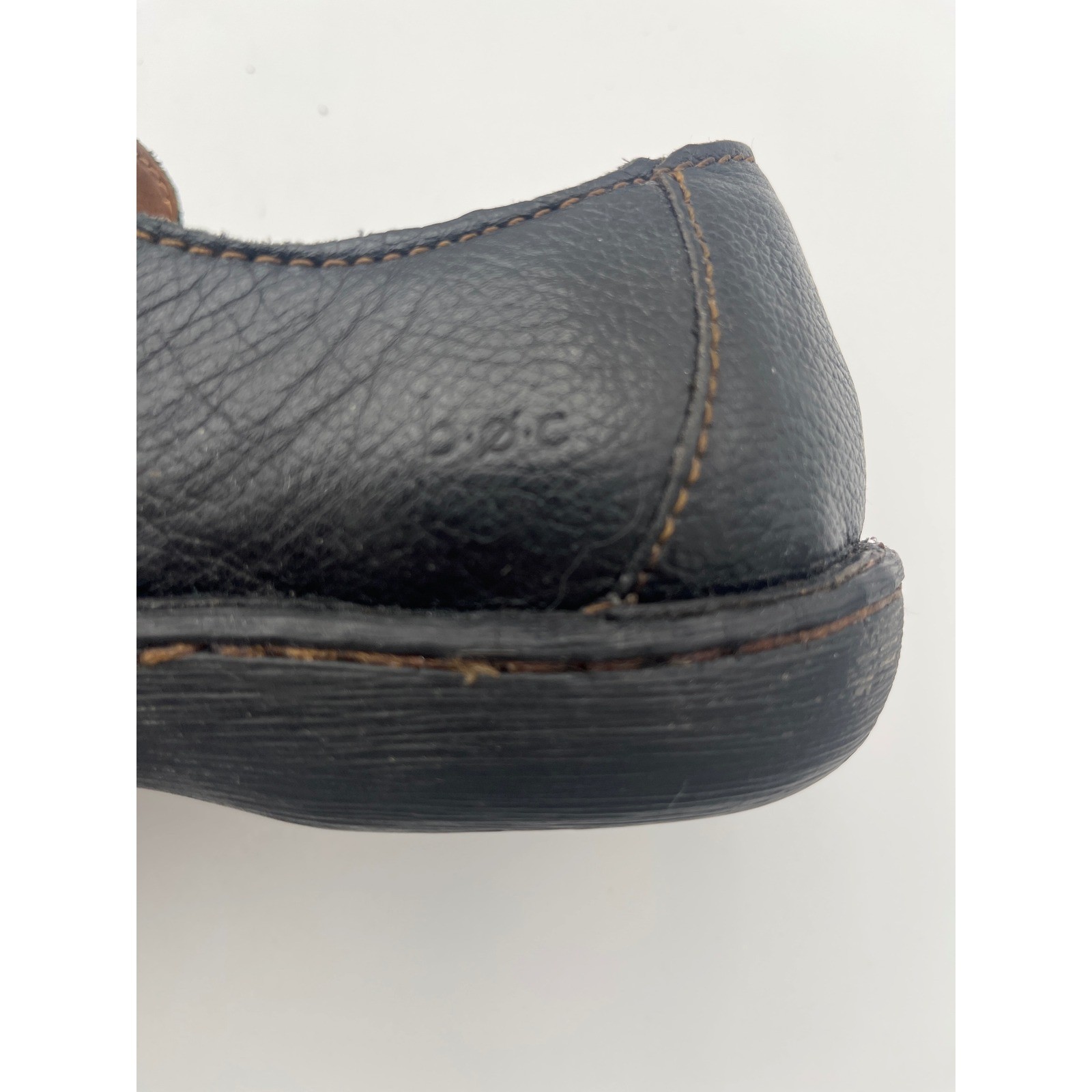 b.o.c.Born Concept Women’s Black Leather Clogs w/Button Slip On Shoes