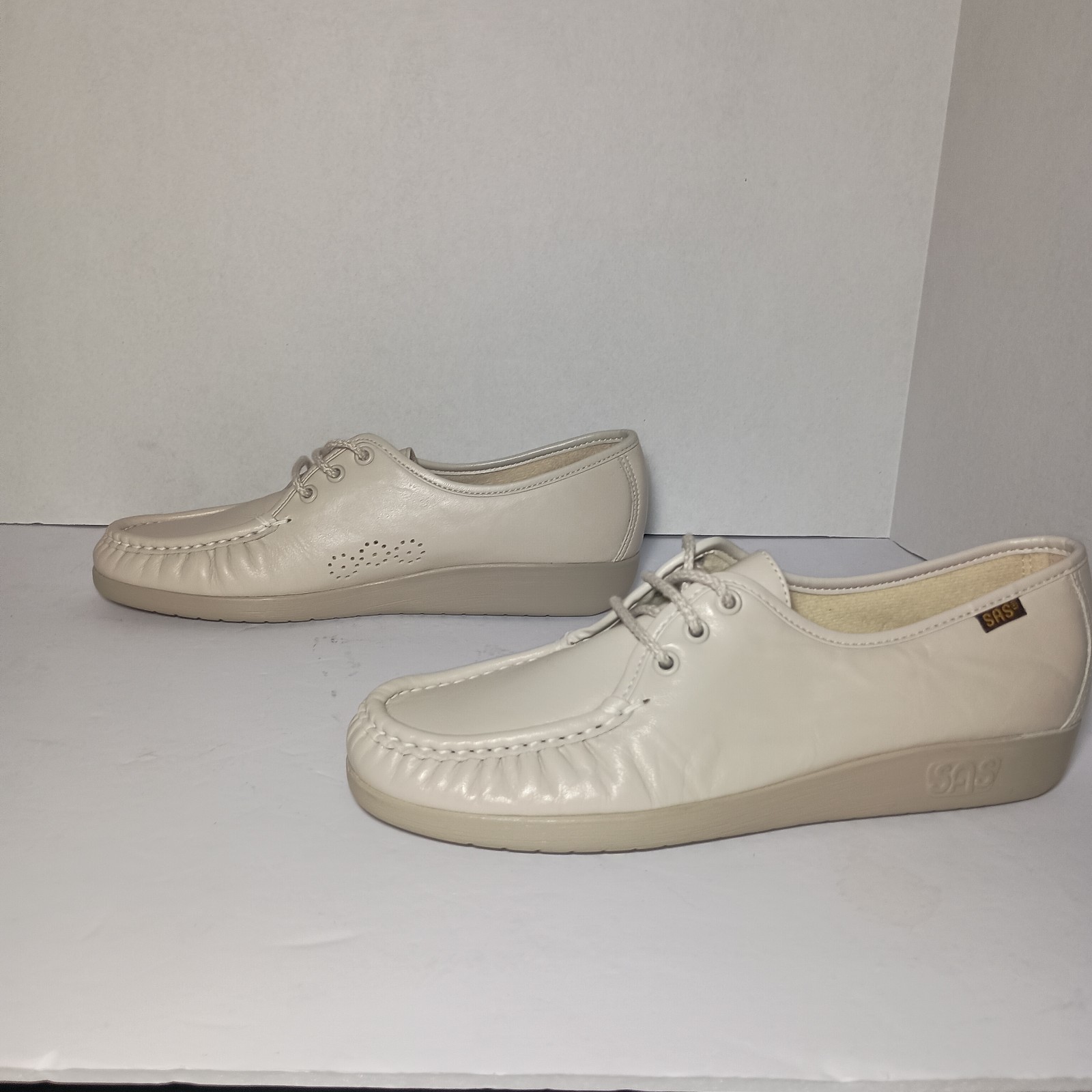 SAS Women’s Siesta Comfort Shoes In Bone Size 9 Made In USA Handsewn