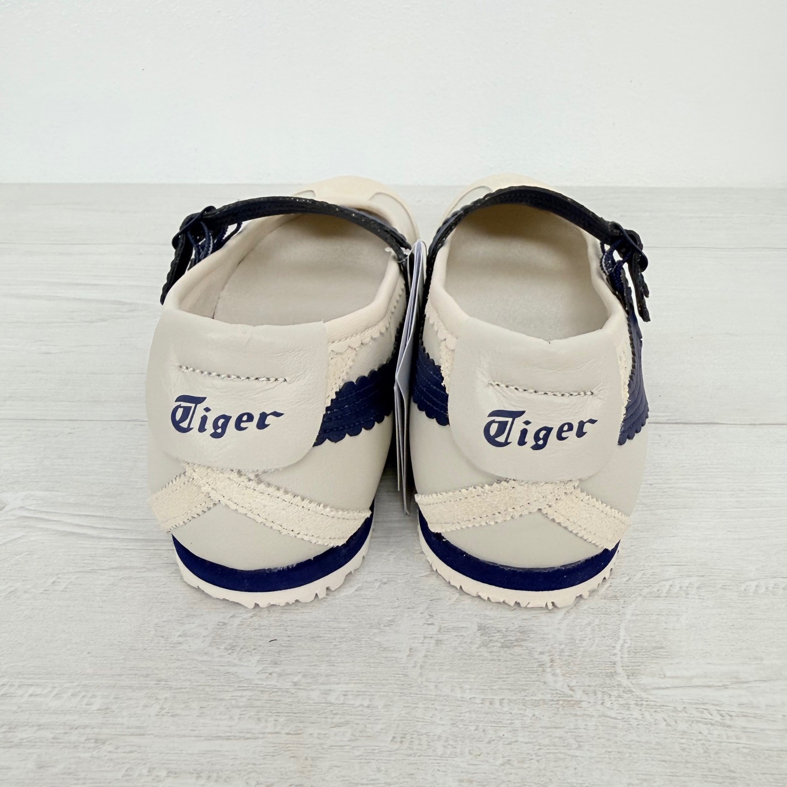 Onitsuka Tiger Mexico 66 TGRS Mary Jane Sneakers Women 8.5 Cream Navy NEW