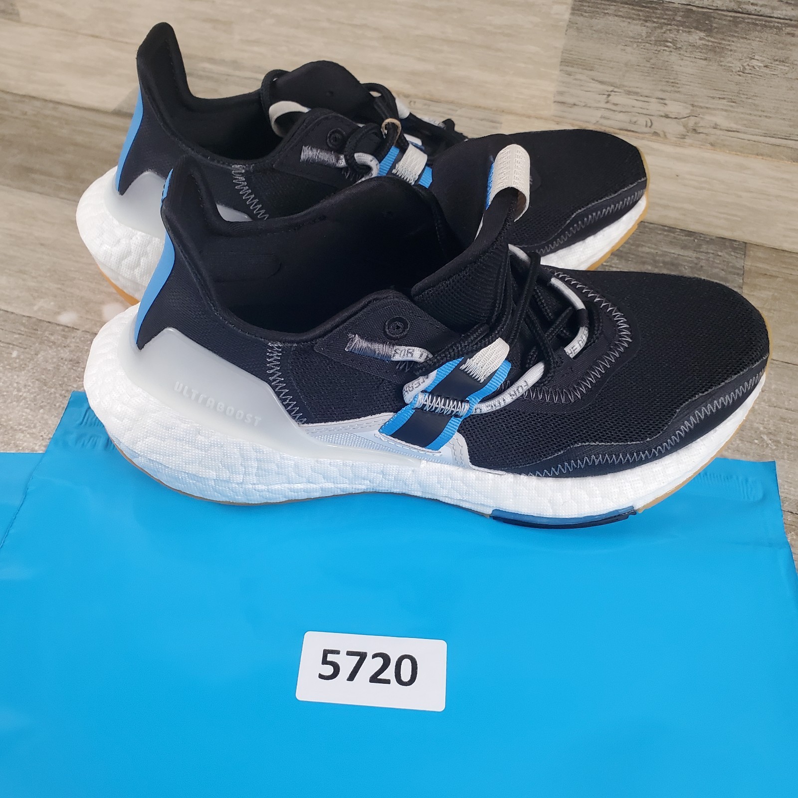 Adidas Womens Ultraboost 22 X Parley Shoes Sz 6.5 Black Lace Up Low Top NWOB