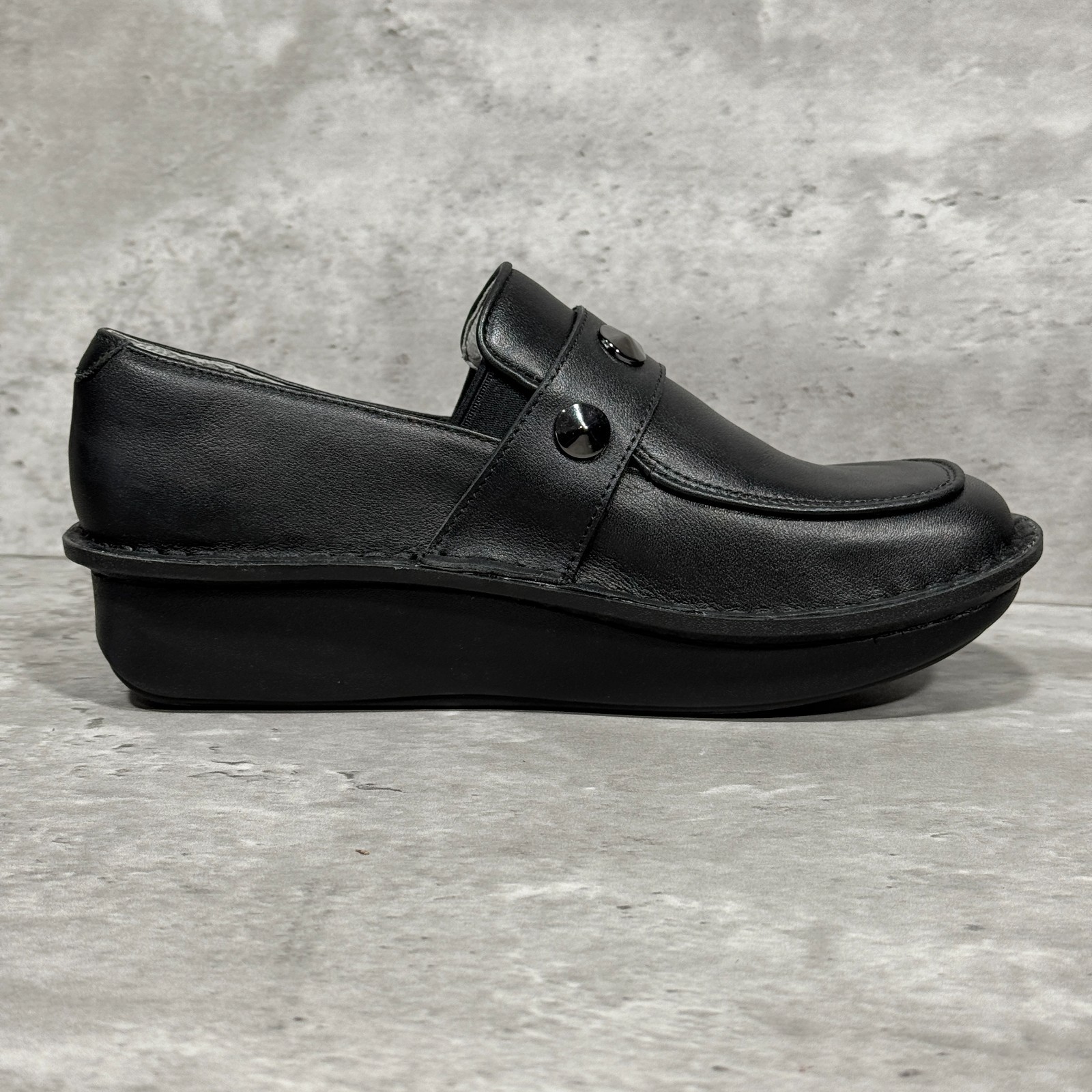Alegria Ericka Black Leather Studded Strap Hook & Loop Wedge Shoes Women’s 8-8.5