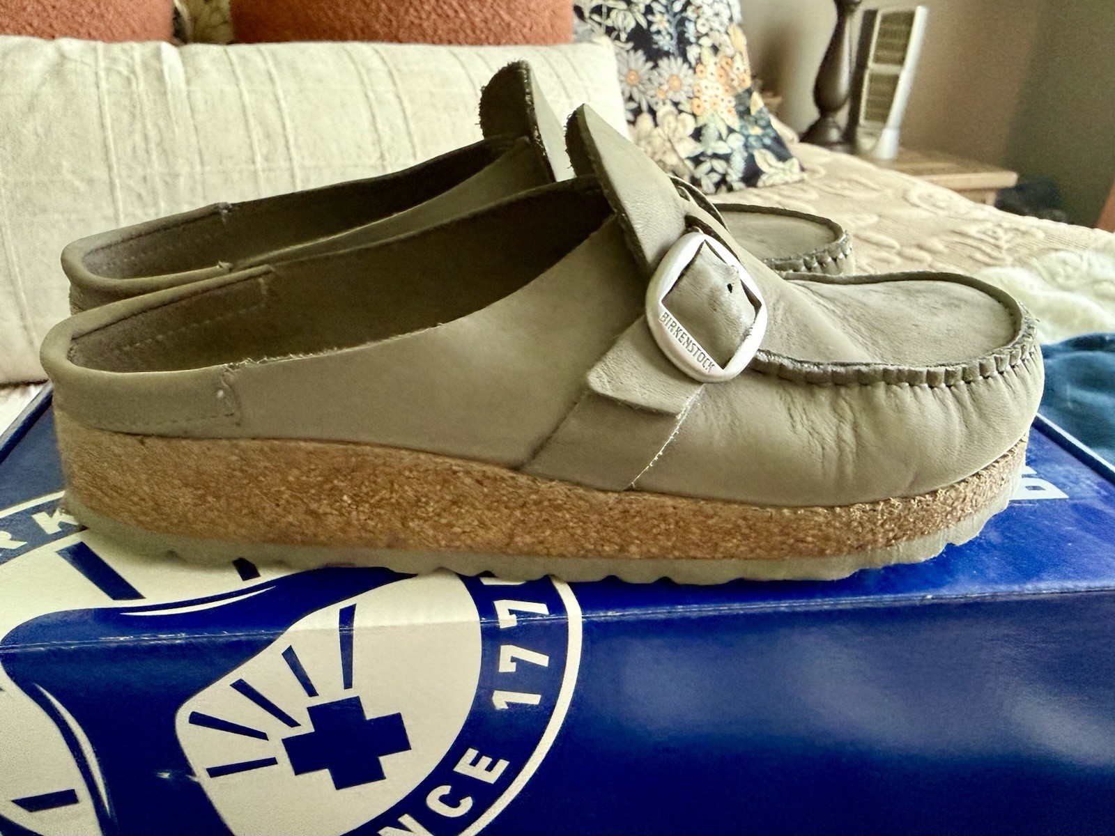 Birkenstock Buckley Clogs Dove Gray Nubuck Leather EU 37 US 6 Narrow w/ Box