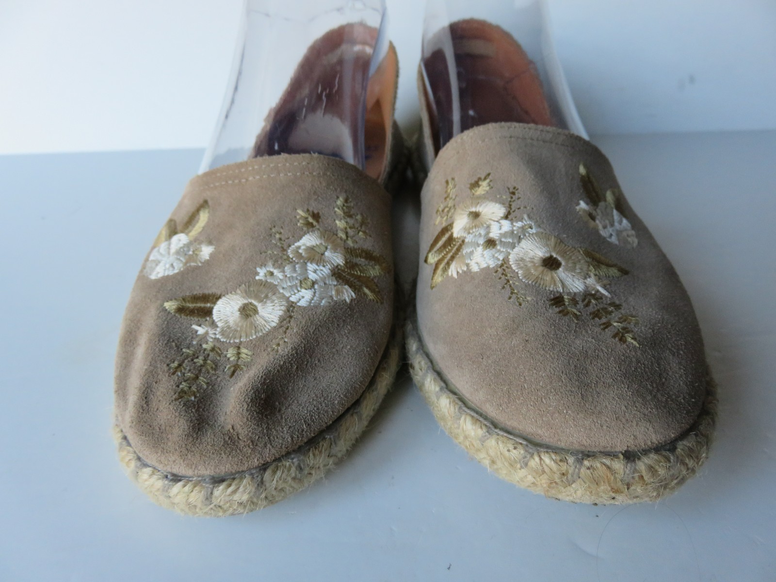 Verbenas Women’s Carmen Espadrille Beige Suede Flats Shoe 40/US 9 Flowers Floral