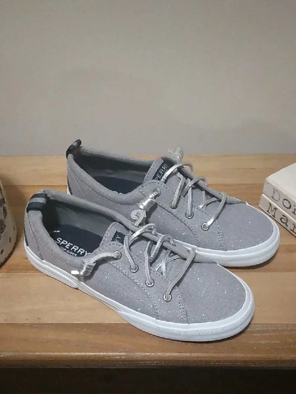 Women’s Sperry Top-Sider Canvas Sneakers Size 7