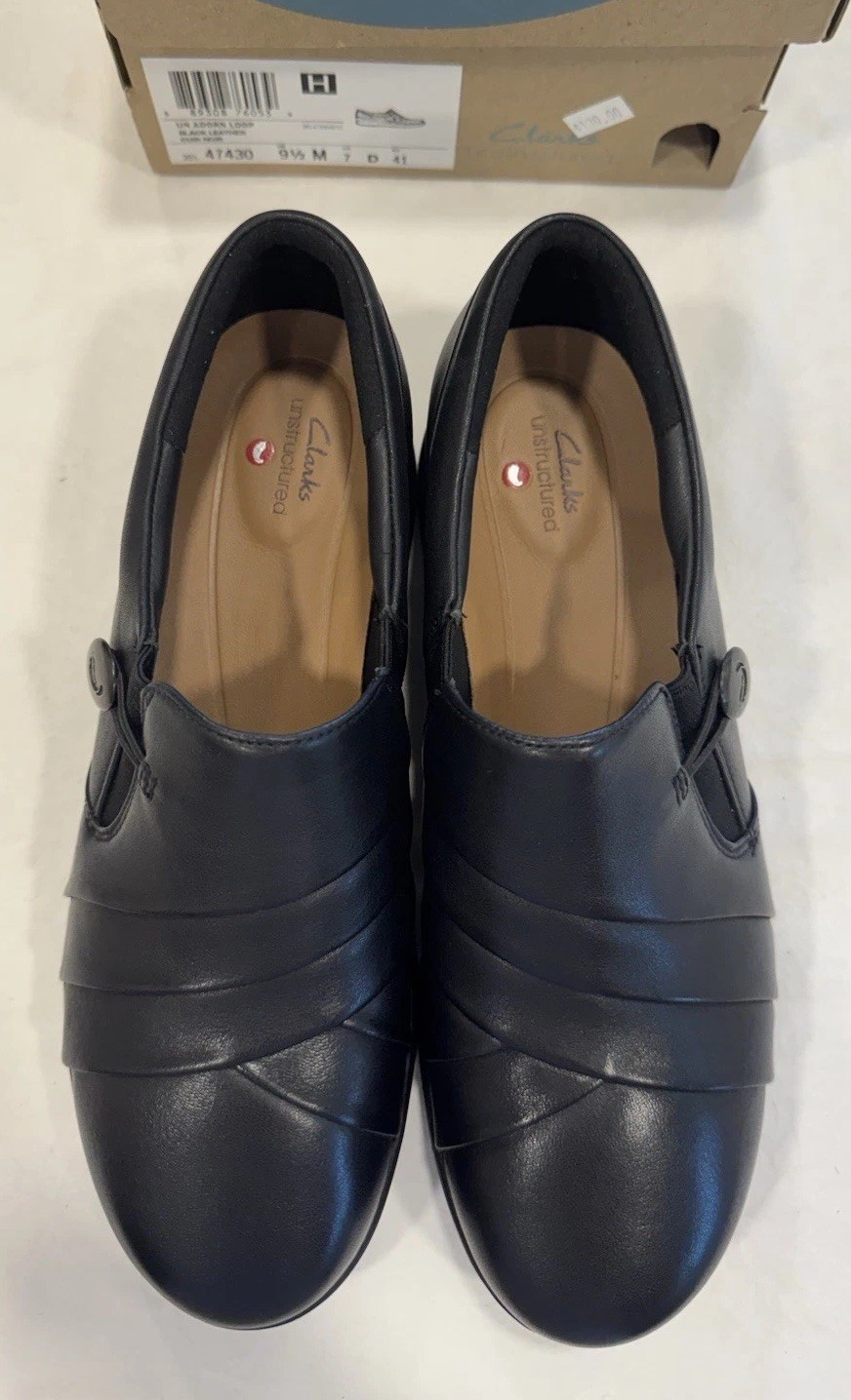 CLARKS Un Adorn Loop in Black Ltr in US size 9.5–Slip into Comfort! NEW IN BOX!