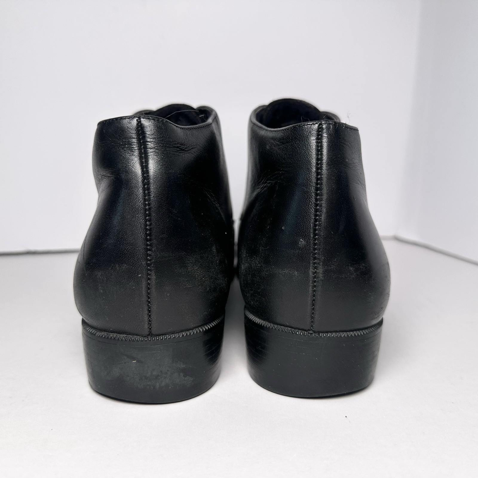 VTG Munro American Zurich Women’s Black Leather Ankle Boots-9-Button Up Witchy
