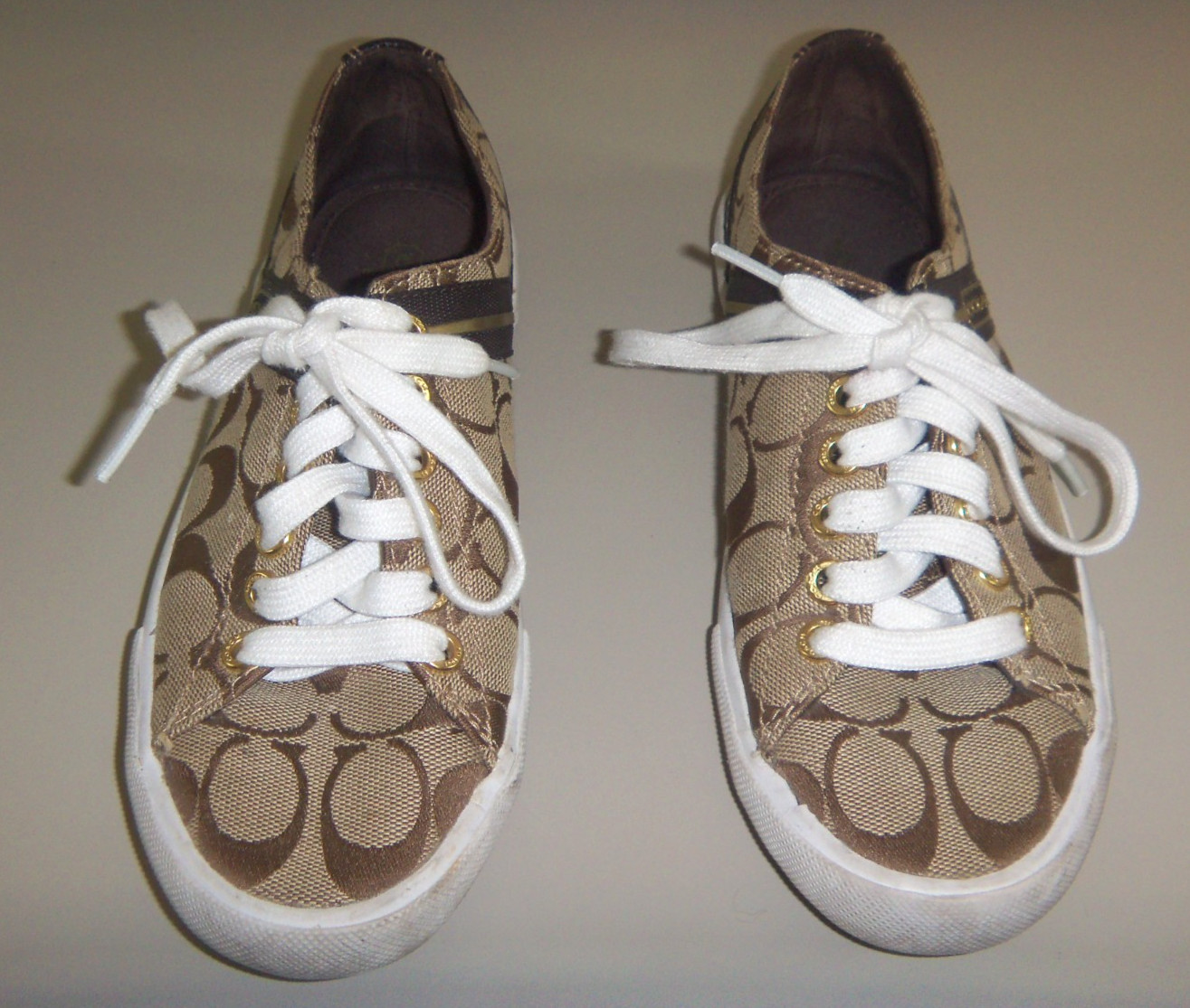 WOMEN’S COACH LESLEY KHAKI CHESTNUT SIGNATURE CANVAS LACE UP SHOES SIZE 5B