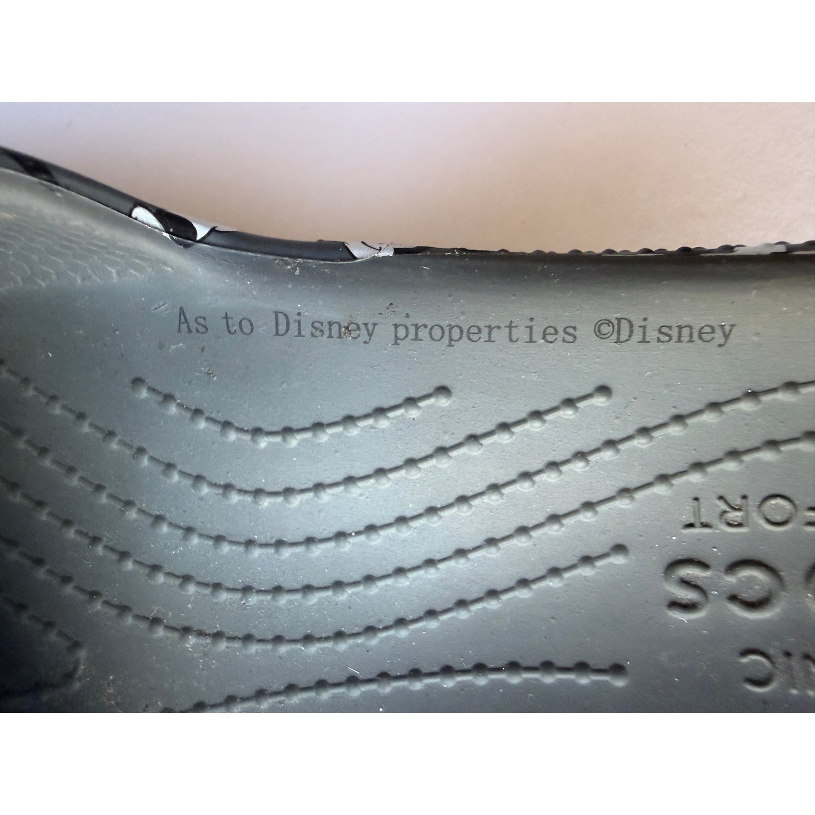 Crocs Disney Mickey & Friends Classic Slide Sandals Gray M5 W7