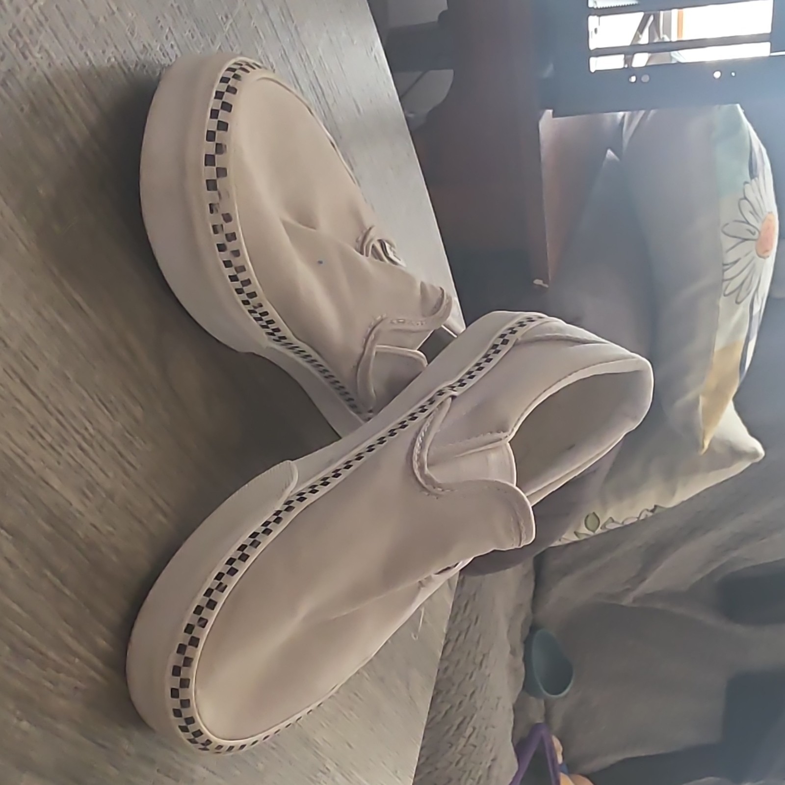 Women’s Vans White Gray Checkered Boarder