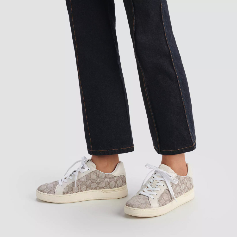 Coach Lowline Luxe Signature Jacquard Low Top Sneaker MSRP$155 CHIC & STYLISH