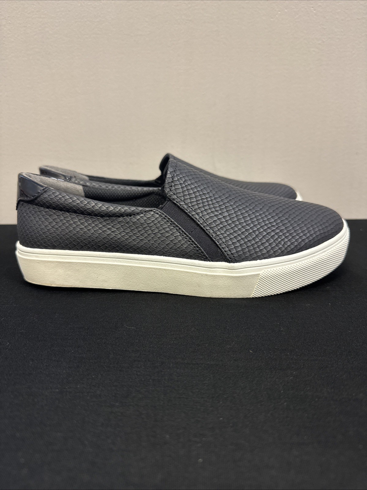 Dr Scholls Womens Nova Slip On Black Size 9 W