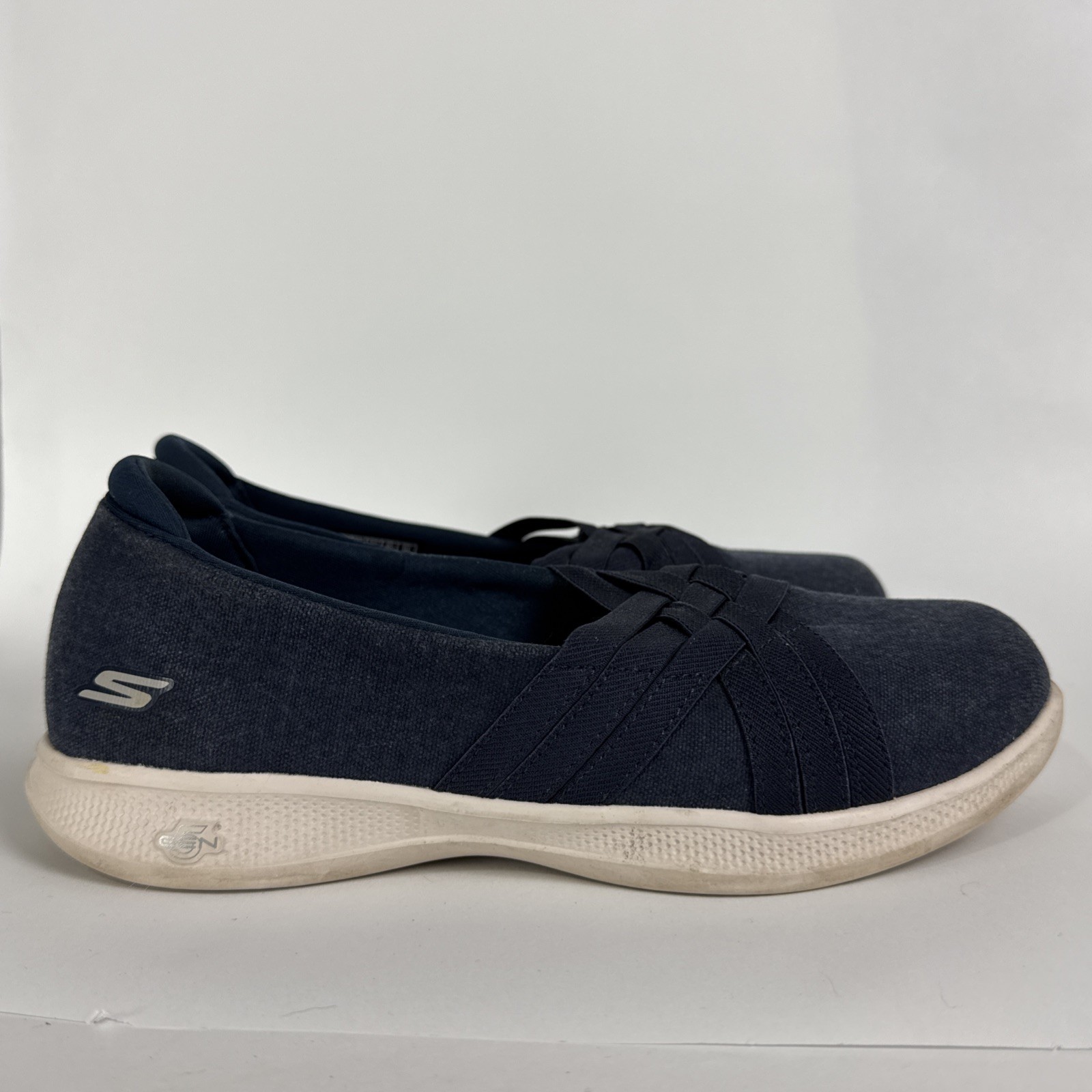 Skechers GOGA MAT Navy Blue Slip On Shoes Women’s 6 comfort walking summer boat