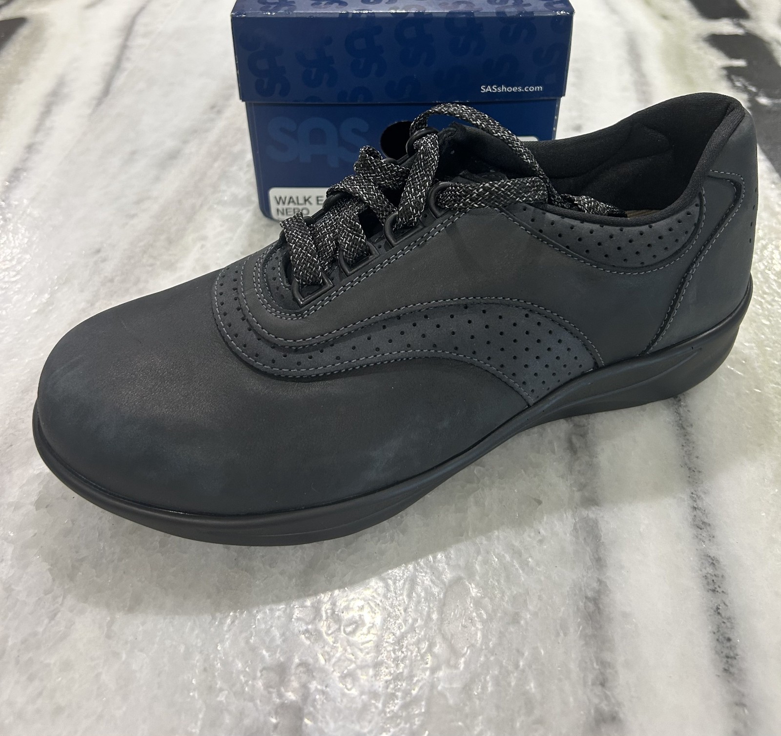 SAS Walk Easy Nero 9 Medium Women’s Shoes New In Box Save Big