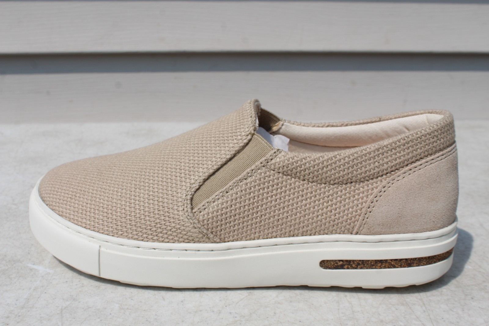 Birkenstock Oswego Color Sandcastle EU 37 US W7 M4 Narrow Fit NEW WITH BOX