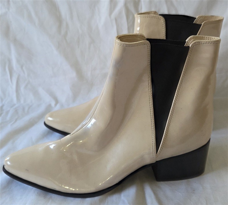 NWOTD Urban Outfitters Polo Patented Leather Chelsea Ankle Boots Beige 129955