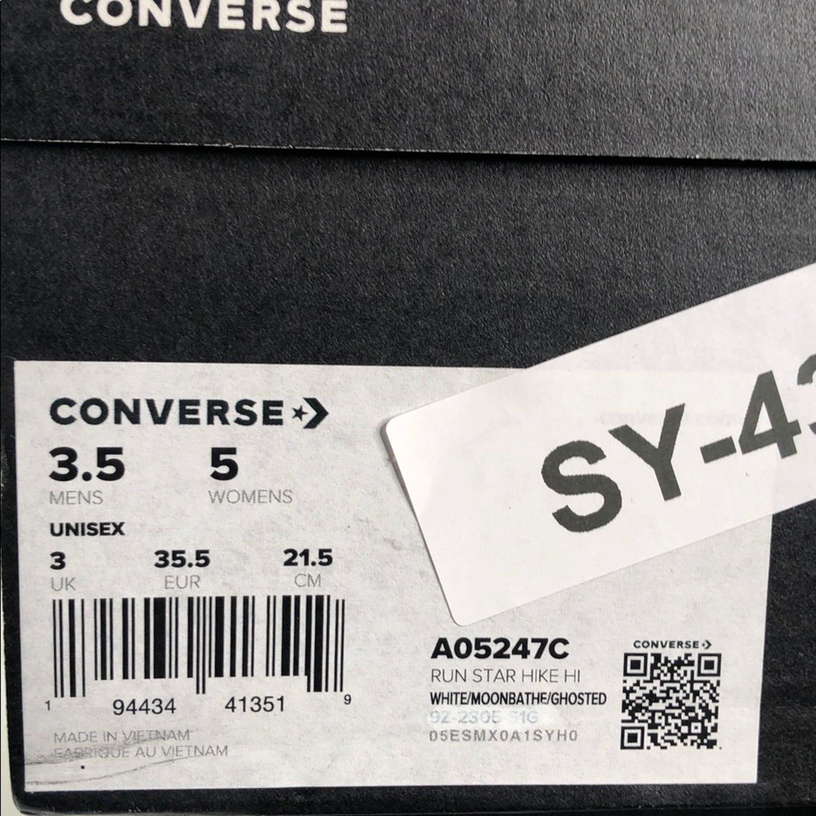 Converse Run Star Hike Hike White Moon Bathe Unisex Hiking Sneakers – Size 5