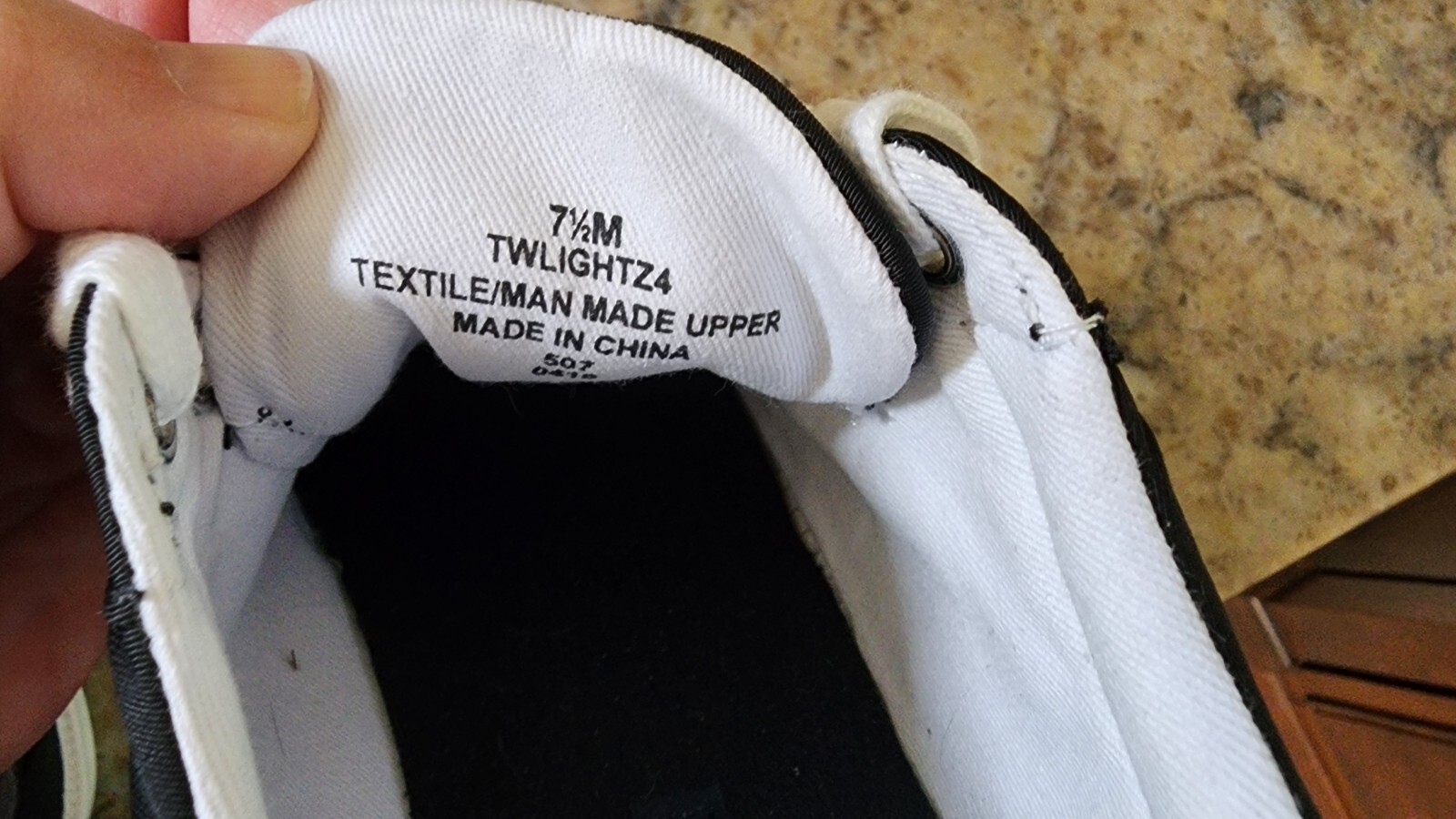 Tommy Hilfiger Women’s Twlightz Sneakers Black Sz 7.5 Lace Up New