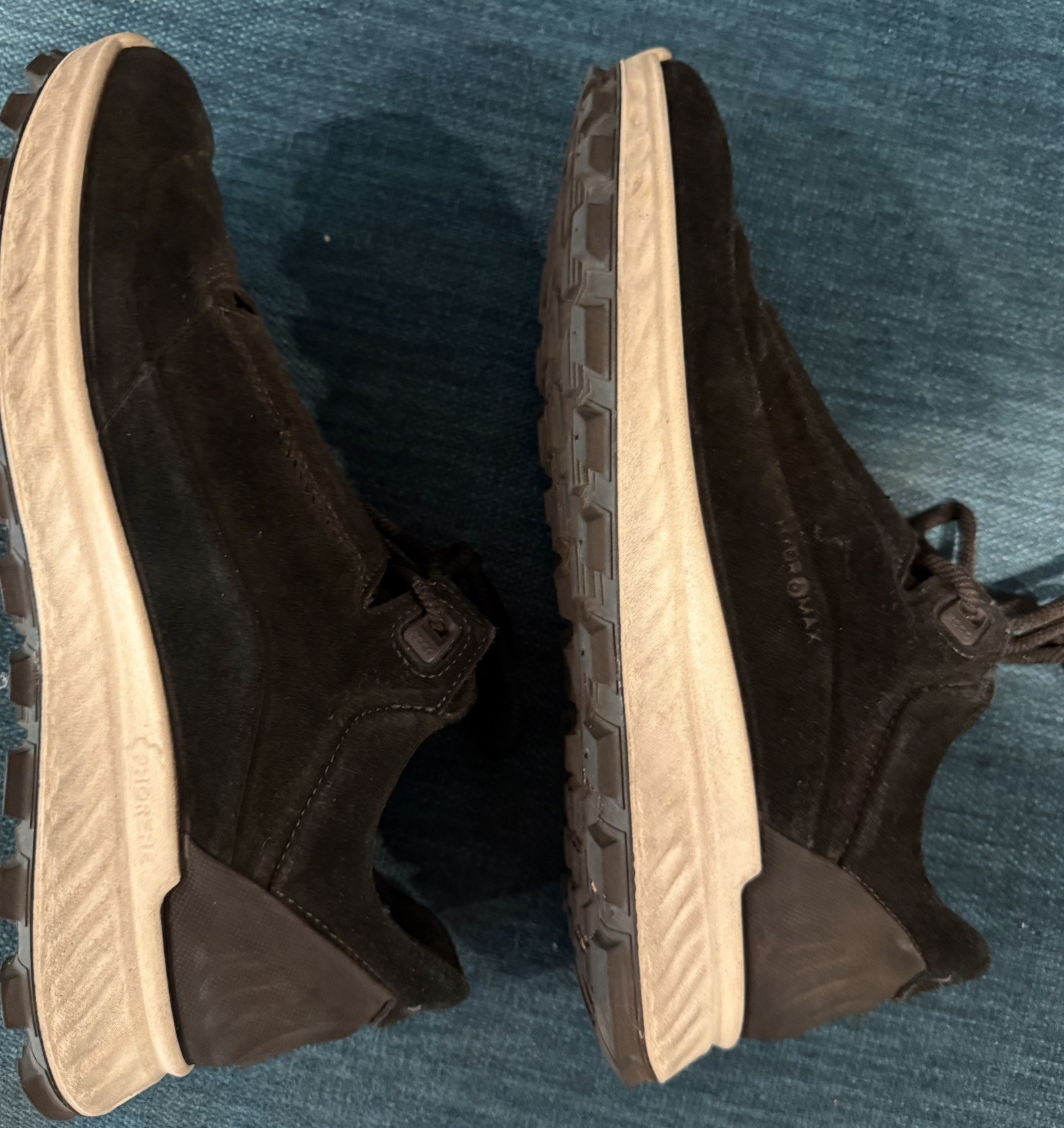 ECCO Exostrike Sneaker Outdoor Hiking Comfort Support Black Suede US 8 / EU 39