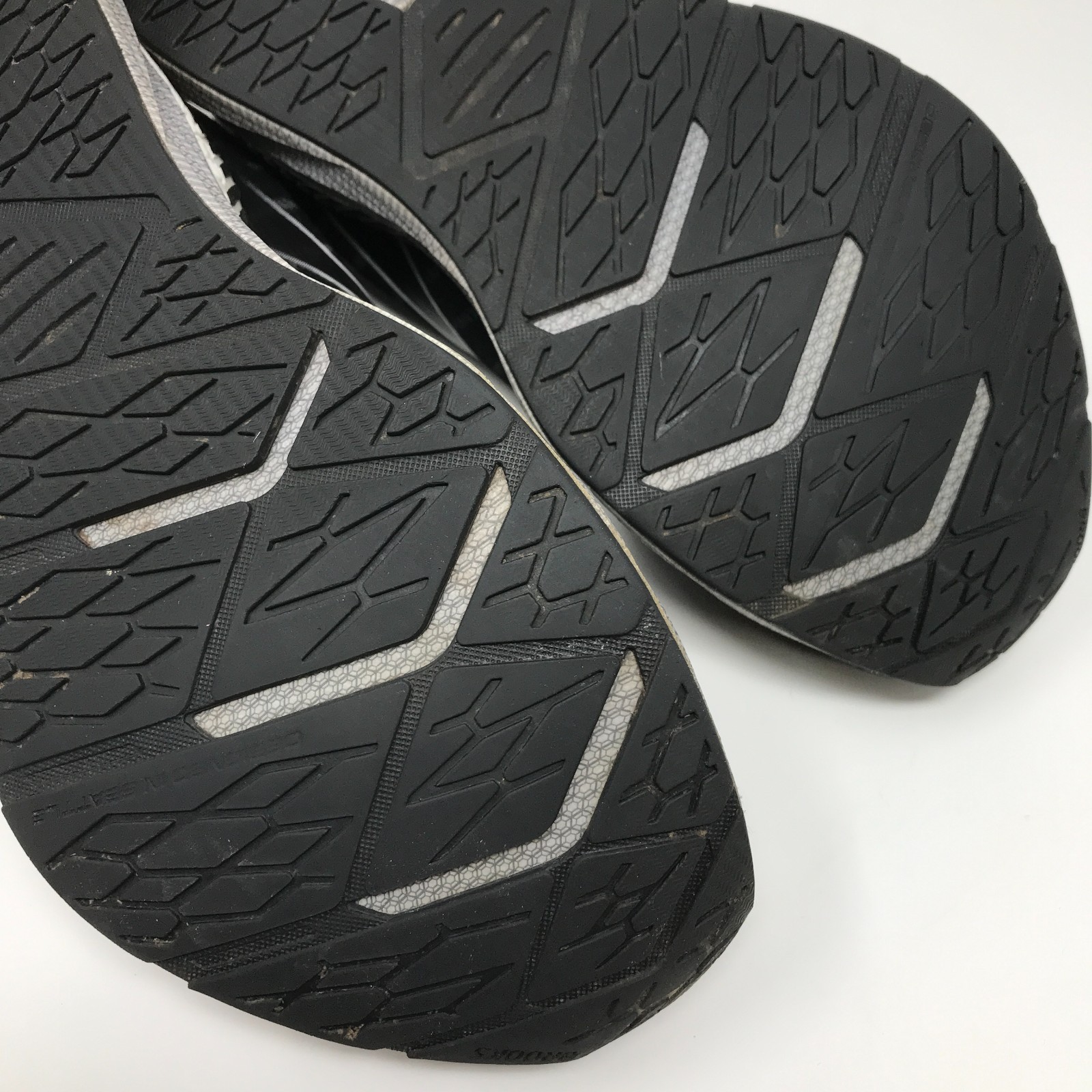 Brooks 1203841B039 Levitate GTS 6 GuideRails DNA AMP Running Women 9 Black Shoes