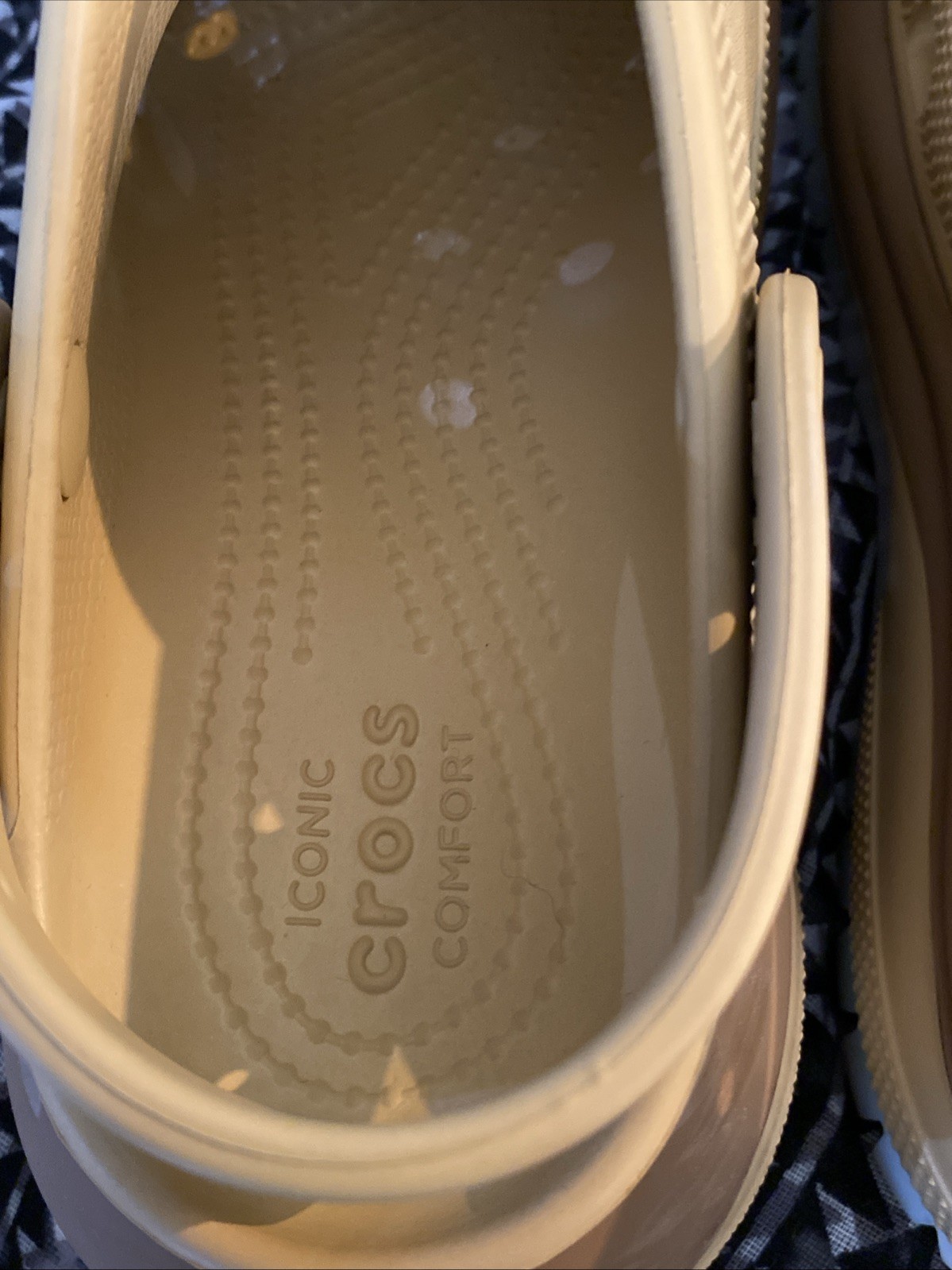 Crocs Mega Crush Matte Clogs Wheat EC Size M5 W7