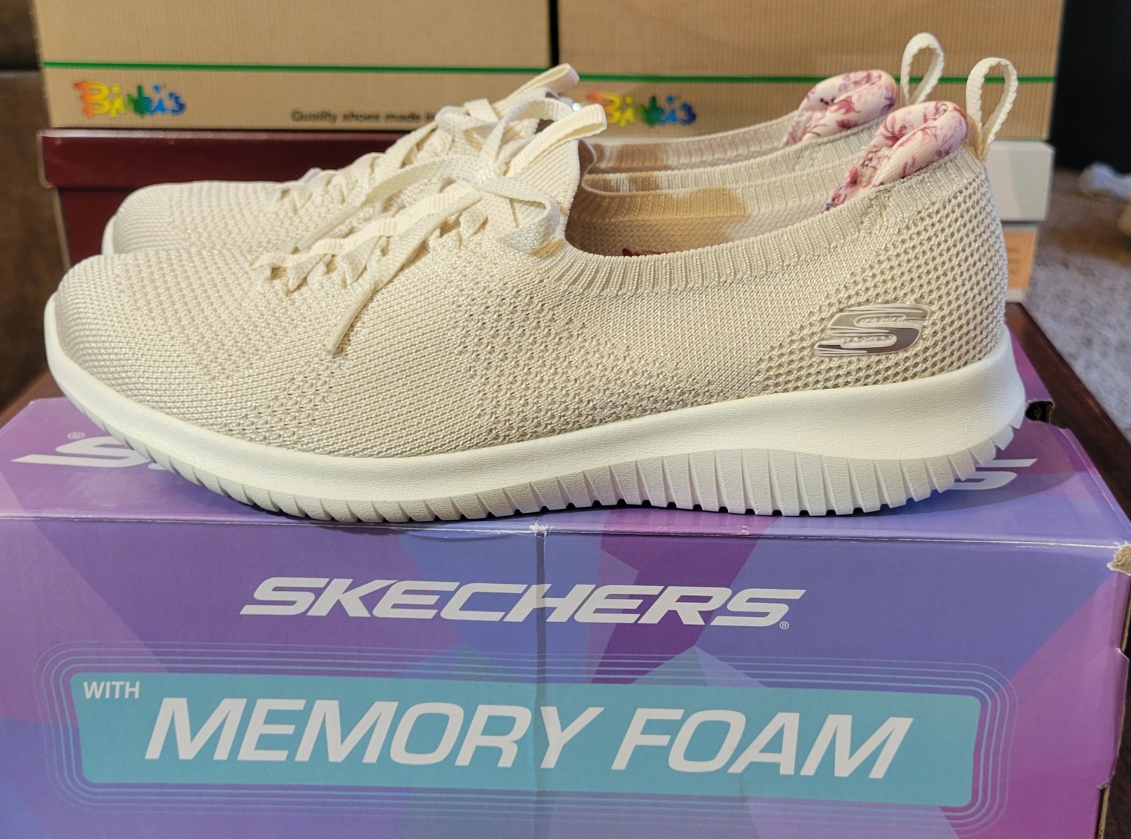 Skechers Women’s 9W Slip-on Faux Tie Flourishing Views-Natural