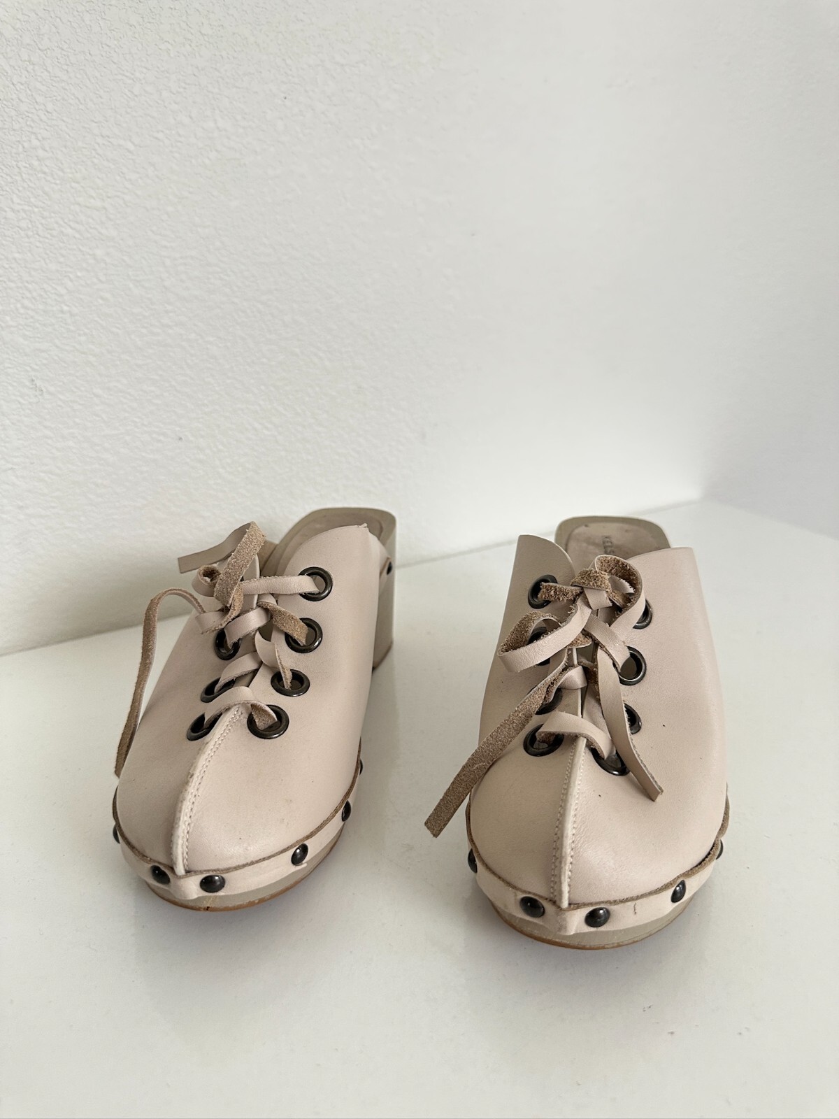 Kelsi Dagger Lace Up Clogs Wedge Leather Taupe Beige Bohemian School Women’s 6.5