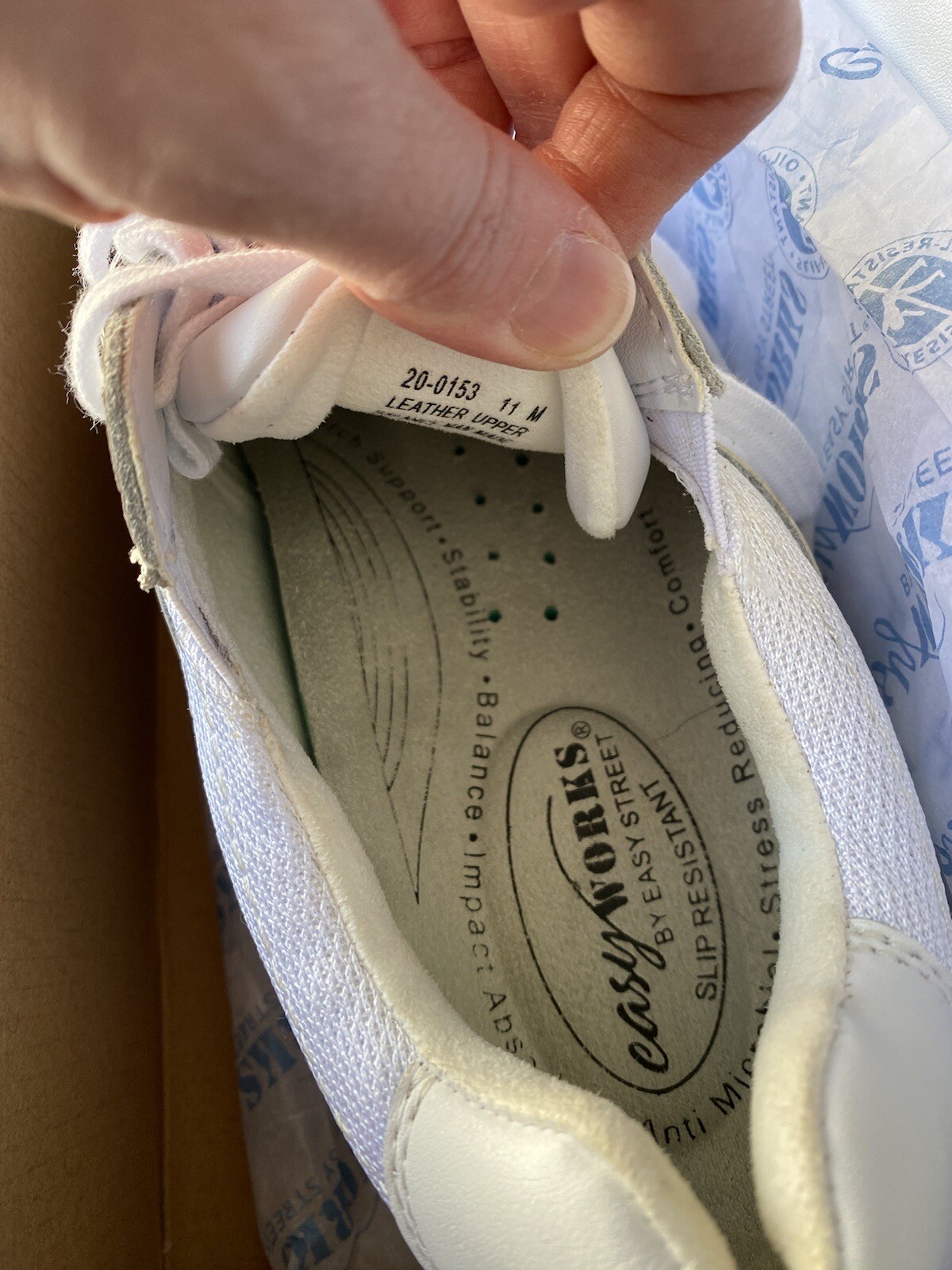 NEW Easy Works Middy White Women Professional Shoes Size 11 M Nurse Athletic