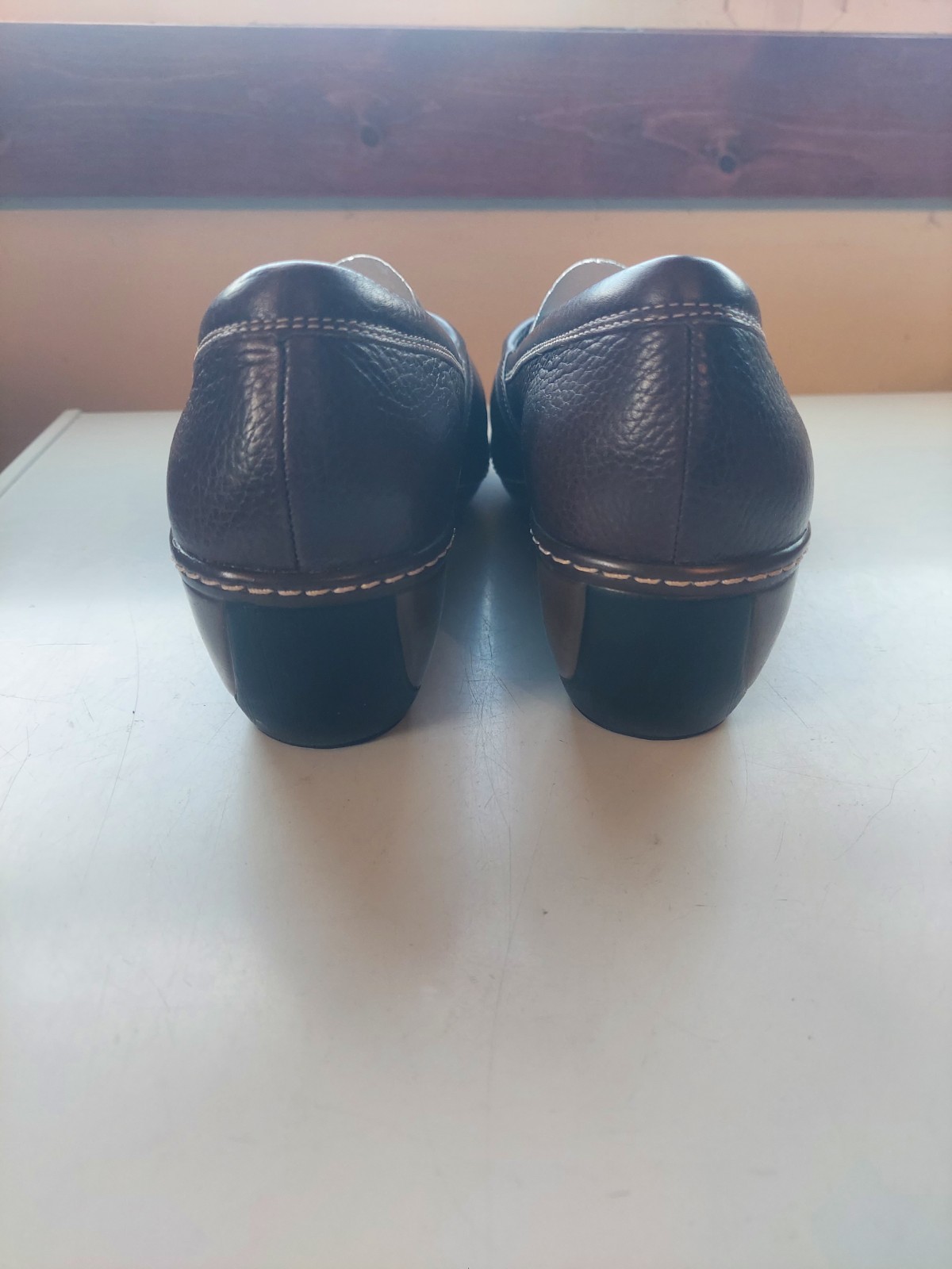 Soft Walk Womens Morgan Shoes 9.5 Wide Brown Leather Slip-on