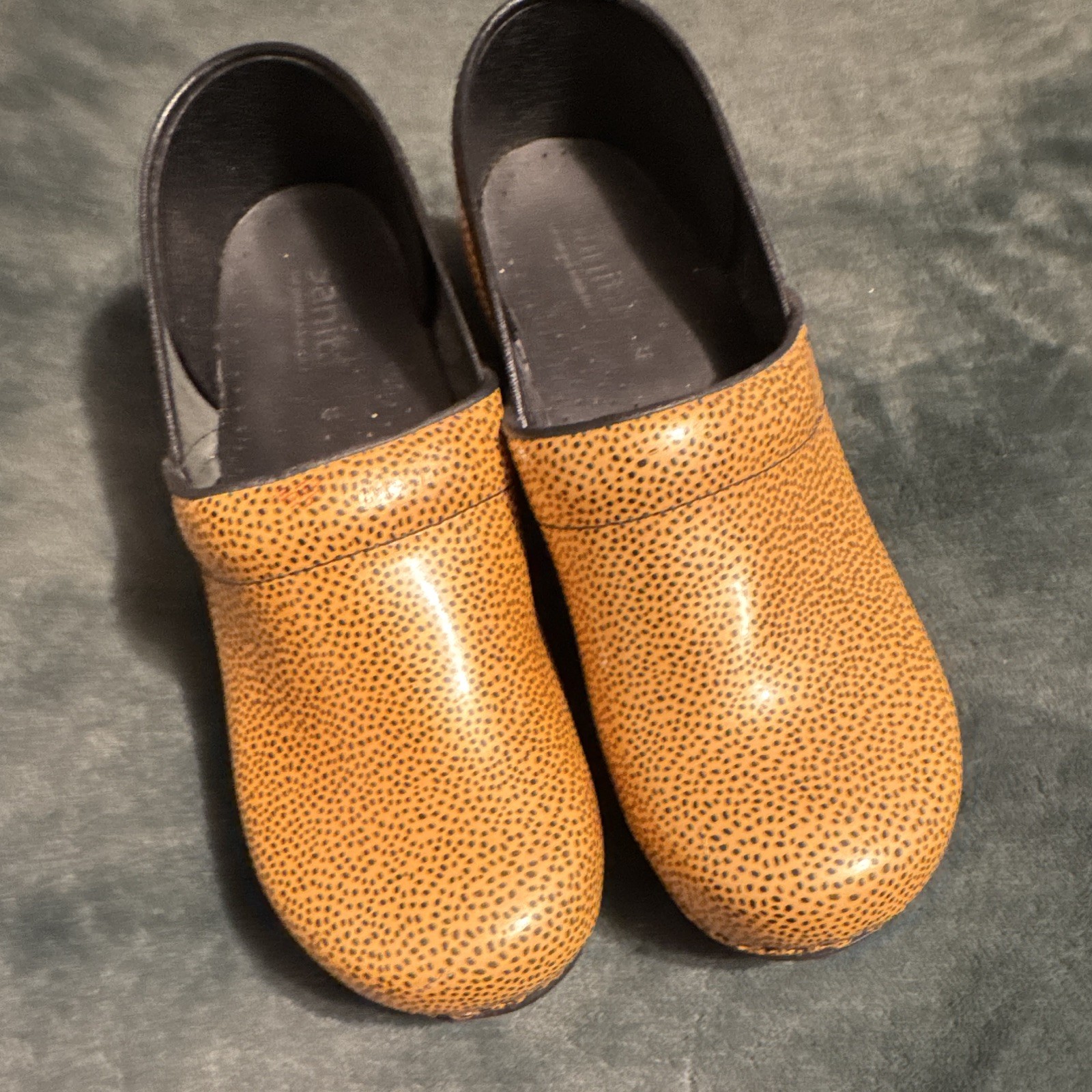Sanita Women’s Leather Slip-On Clog Brown/Black Spotted EU 41, US women’s 10