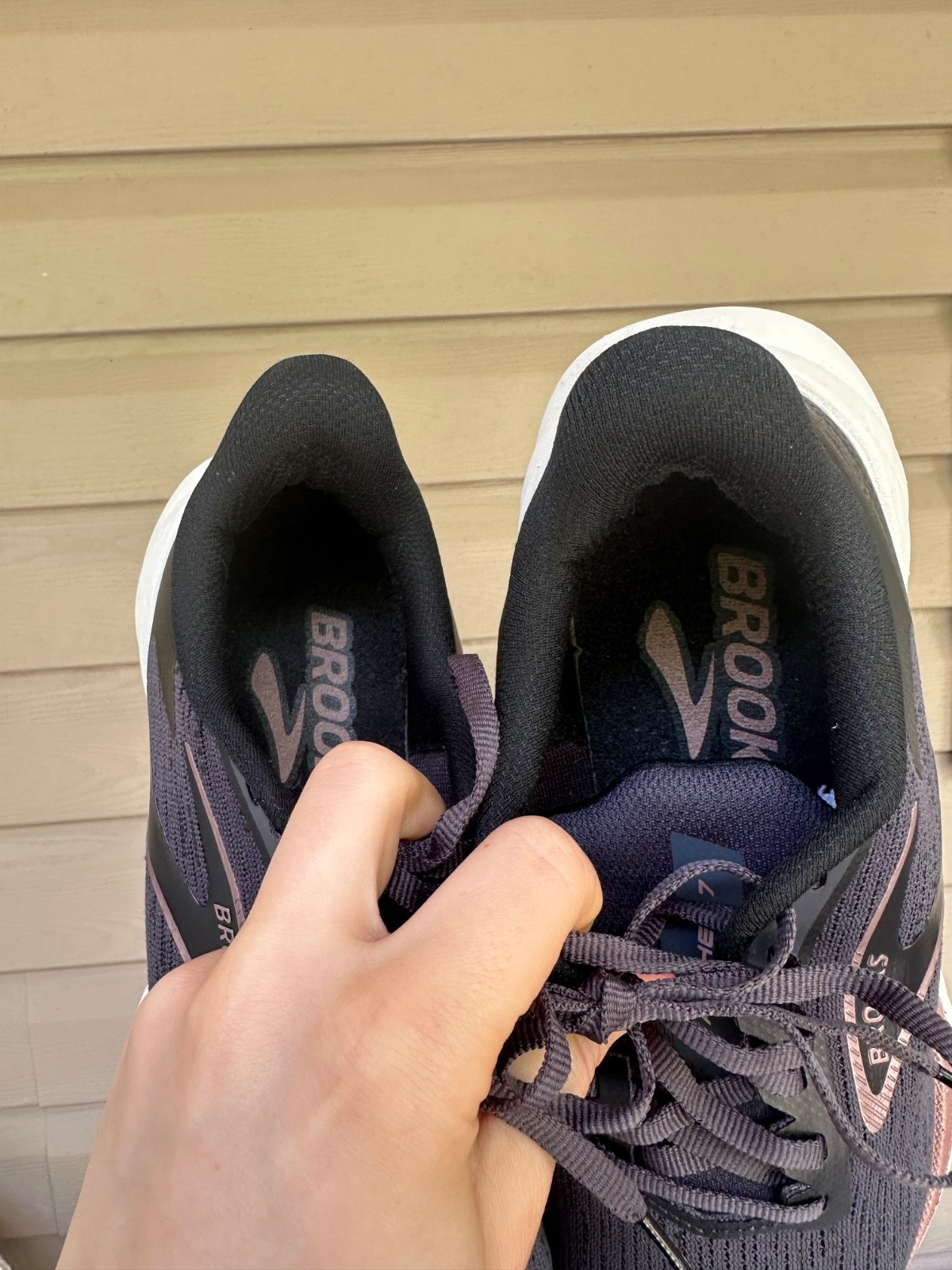 Brooks Anthem 7 Womens Shoes Sz 7.5 B Running Dark Gray Mesh Lace Up Sneakers