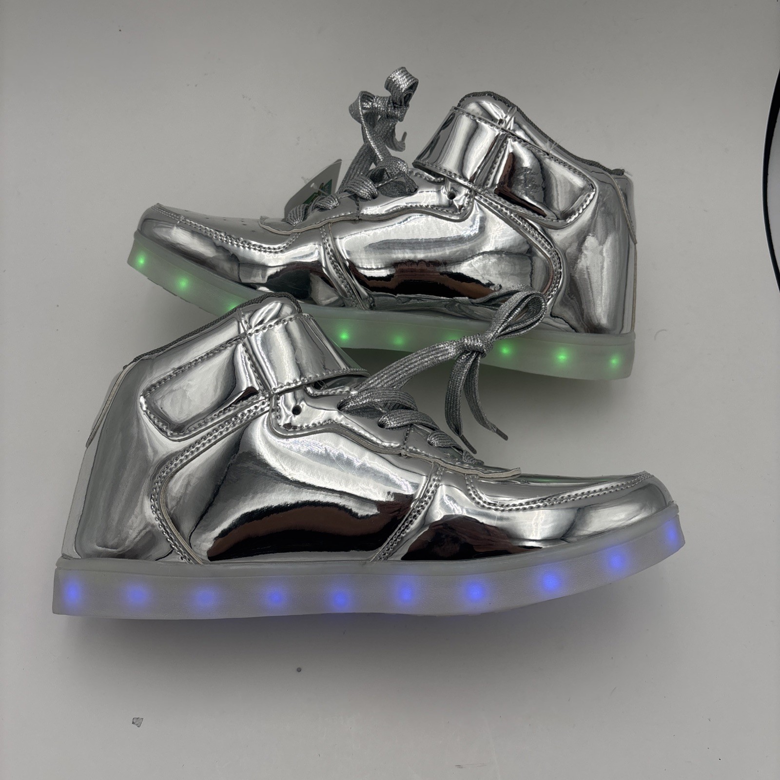 NEW! Odema LED Shoes High Top Sneaker Women’s Shoes Size 10.5 Med, Silver