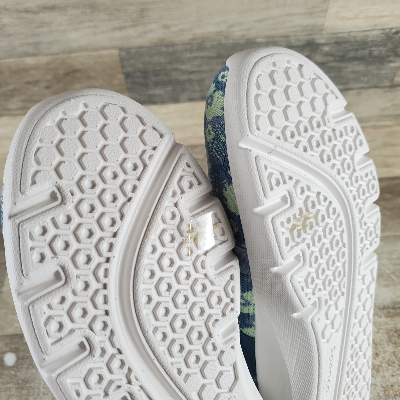 Spenco Karma Womens Shoe Sz 9 D Running Bluestone Floral Stretch Slip On Sneaker