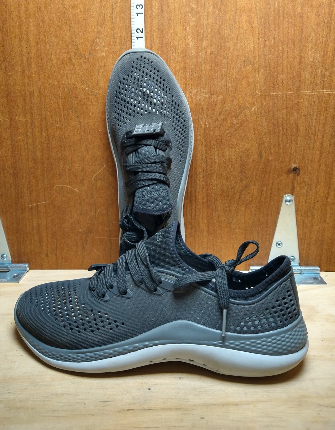 Crocs Womens Literide 360 Pacer Sneaker Black/Slate/Grey Sz 10 EUC