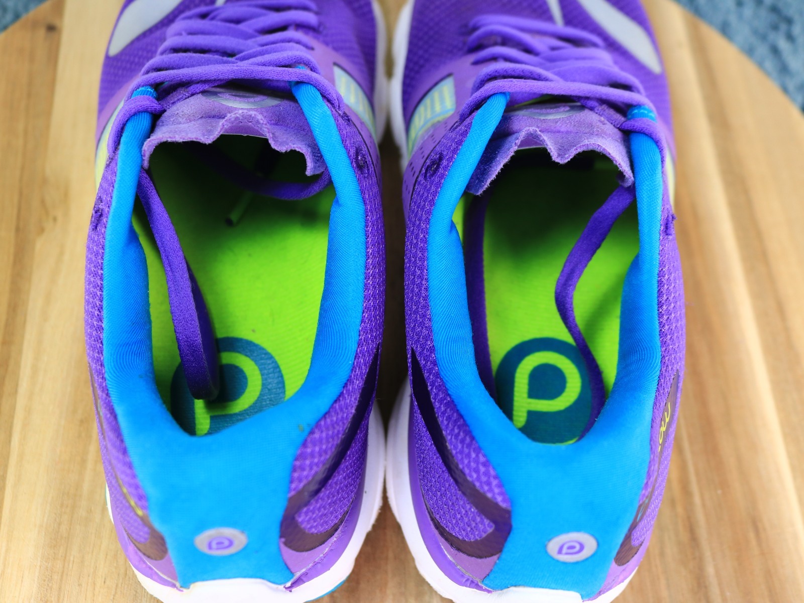Brooks Pure Flow Mesh Purple Neon Green Low Running Sneaker 1201801b524 Womens 9