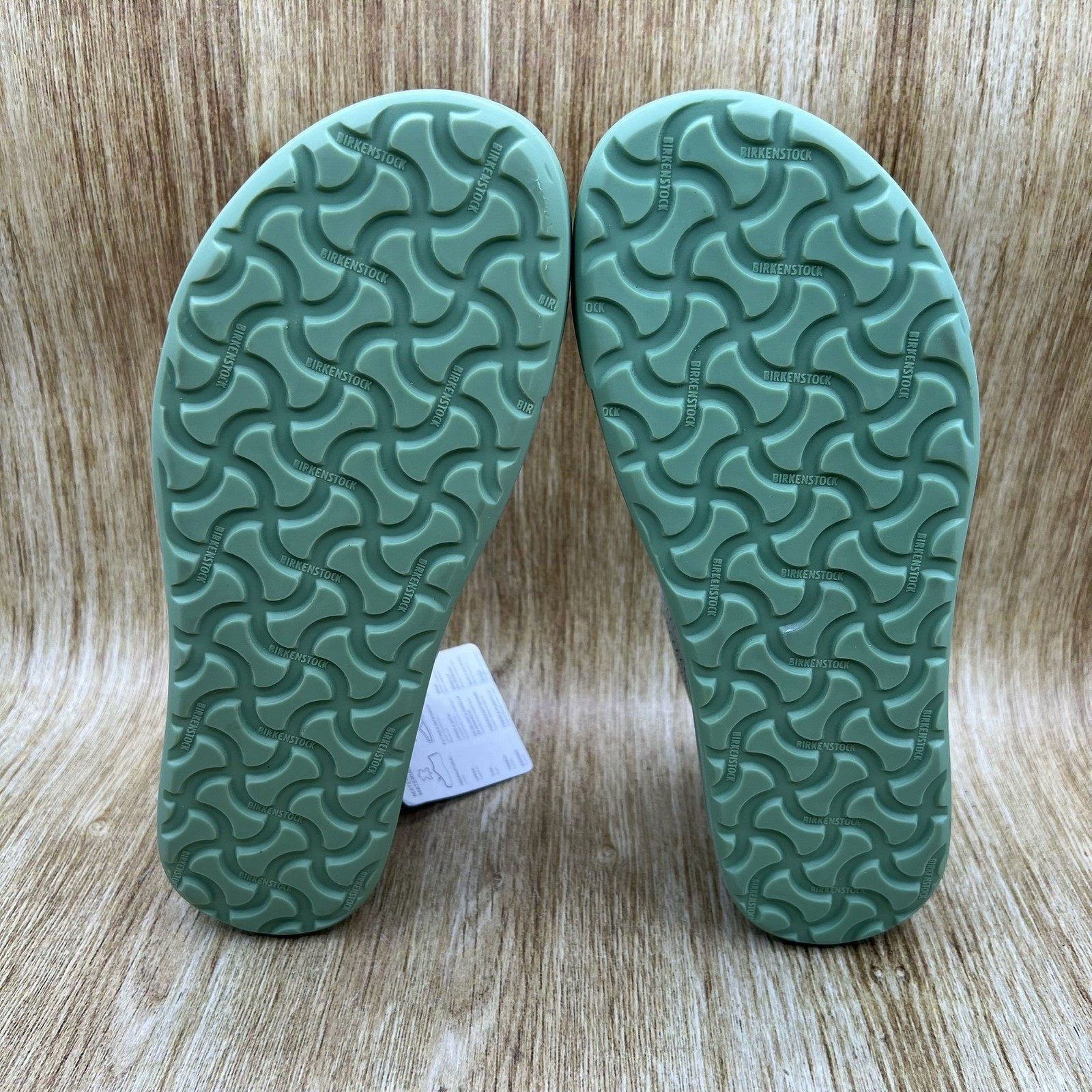 Birkenstock Bend Women’s Size 7 EU 38 Suede Perforated Matcha Green Sneakers NEW