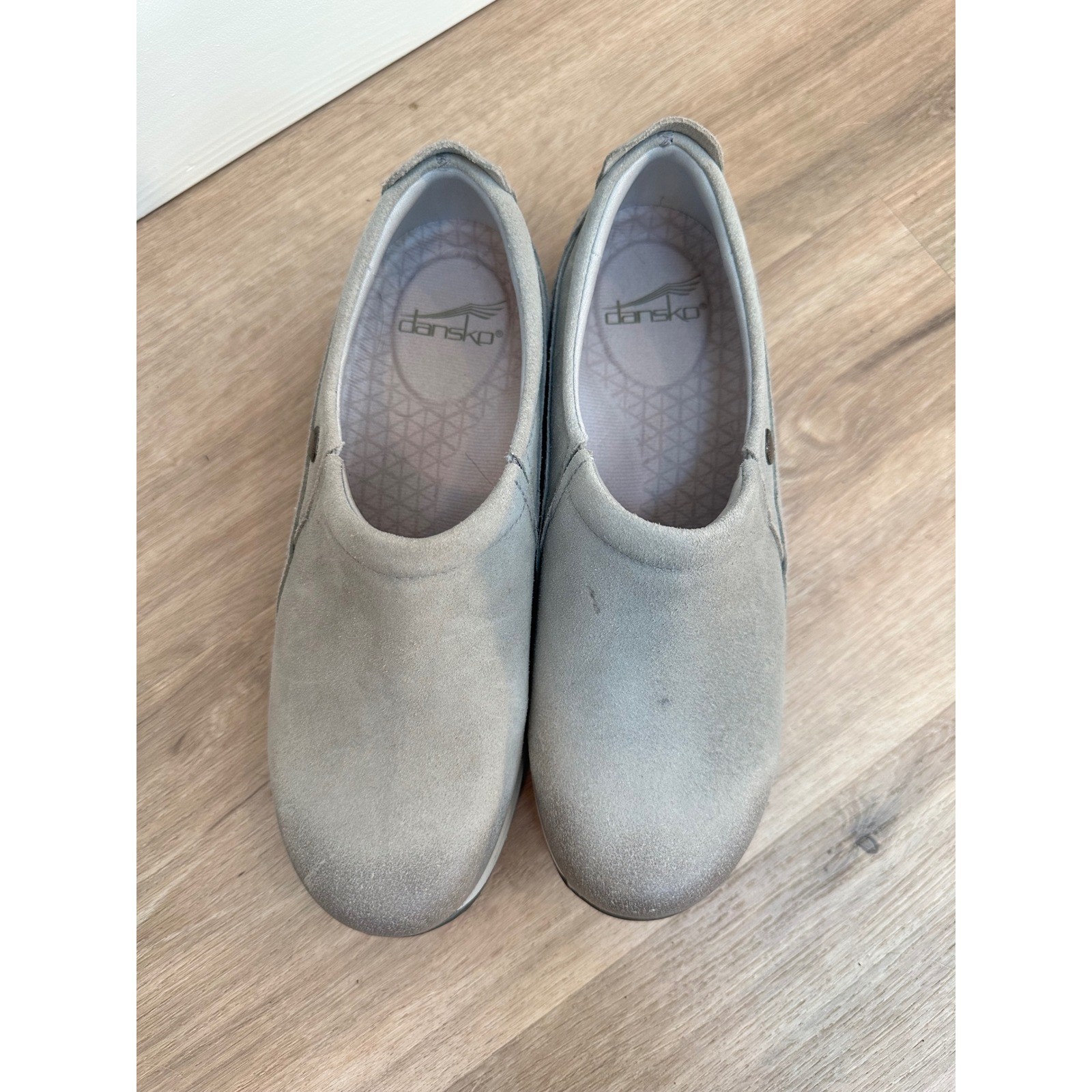 Dansko Patti Suede Slip On Shoes Women 37 Gray Vibram Waterproof Walking Clogs