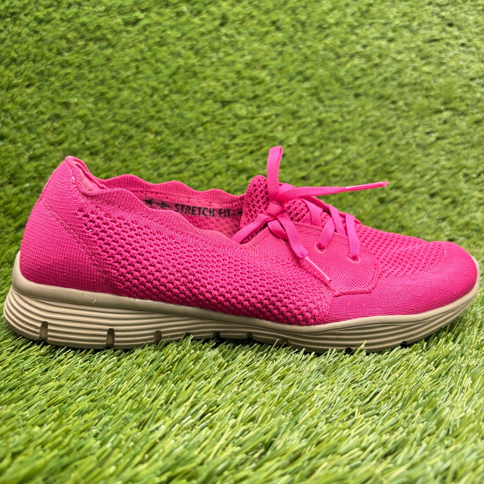 Skechers Seager Knit Womens Size 8.5 Pink Casual Walking Slip On Shoes Sneakers