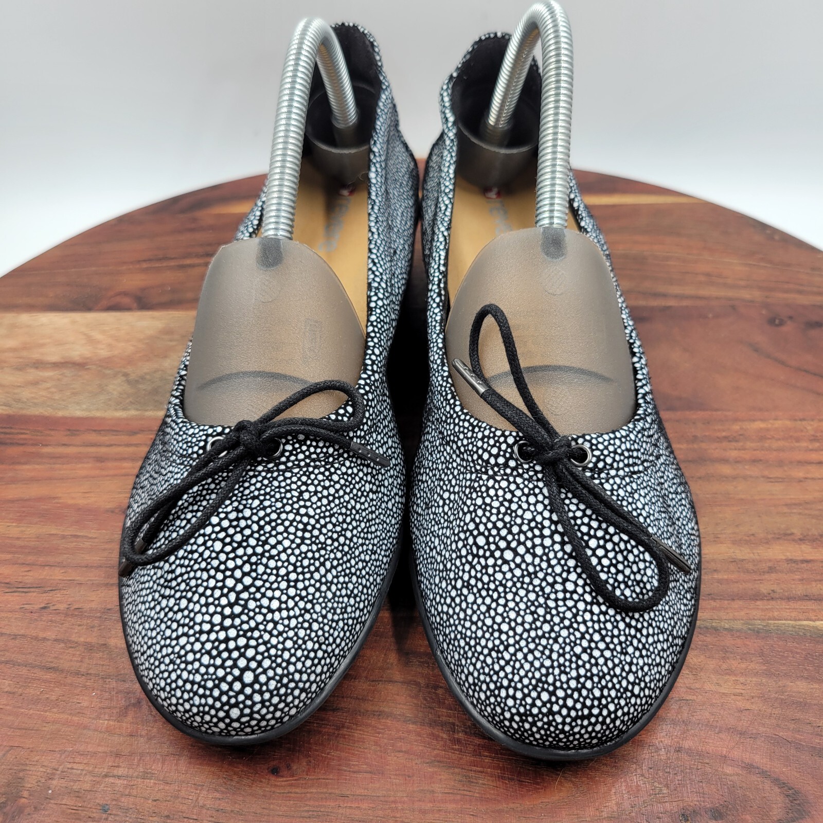 Revere Marrakesh Loafer Shoes Women’s 8W Wide Black White Leather Spotted Wedge
