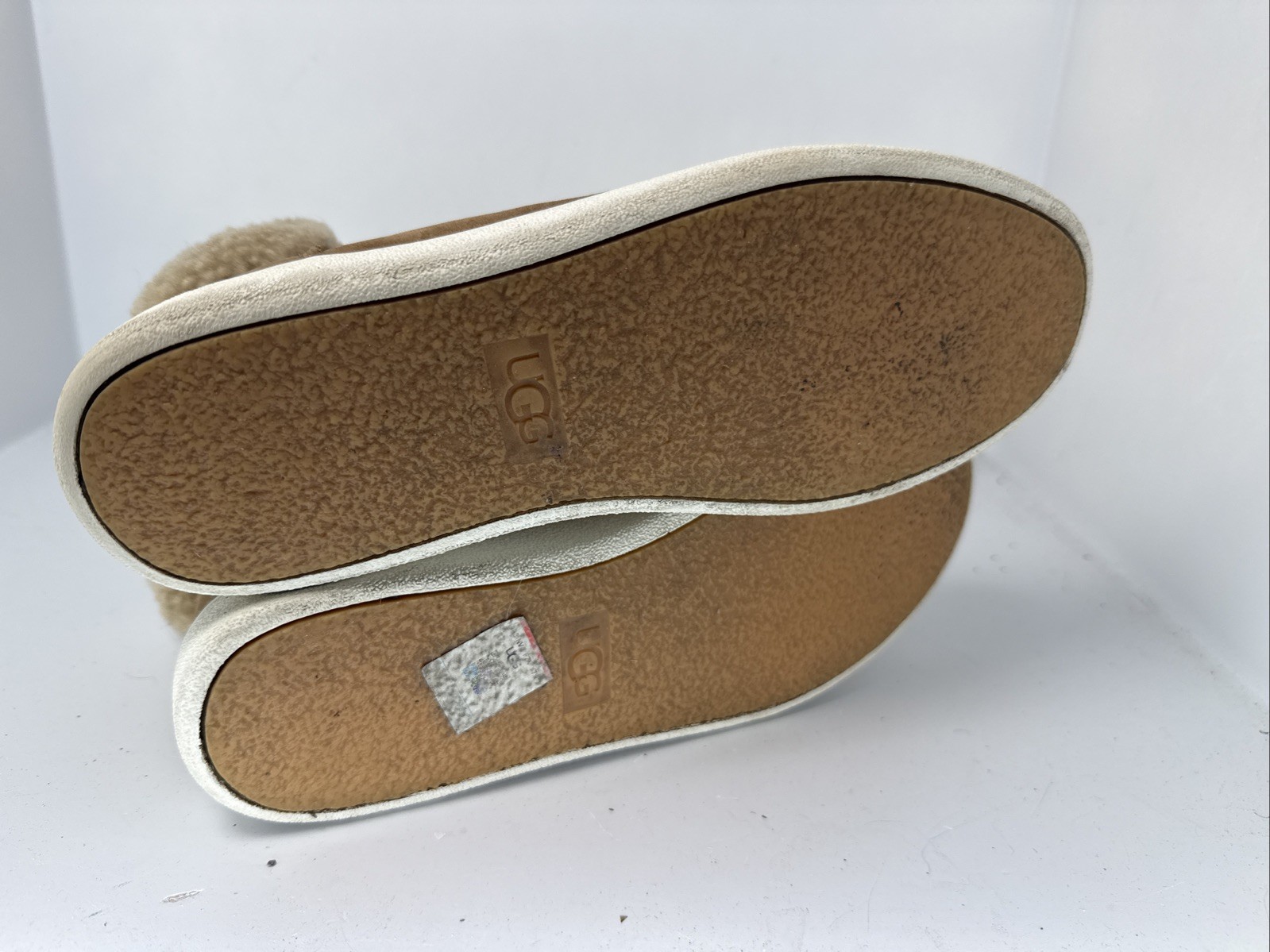 UGG Womens Olive 1019716 Chestnut Leather High Top Lace Up Sneaker Shoes Sz 8.5