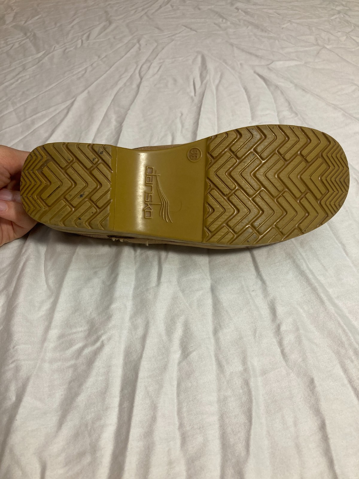 Dansko Honey Tan Leather Clogs Nonslip Professional Nurse US 7.5 – 8 EU 38
